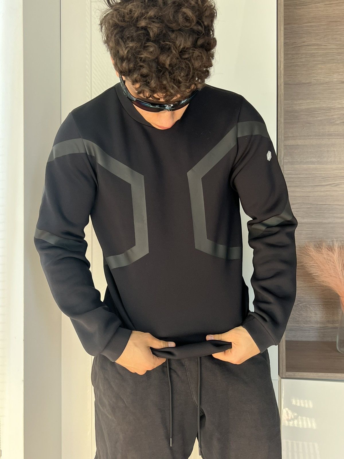 Asics × Designer ‼️Asics New Collection Circle logo Flex Sweatshirt‼️ Size US M / EU 48-50 / 2 - 4 Thumbnail