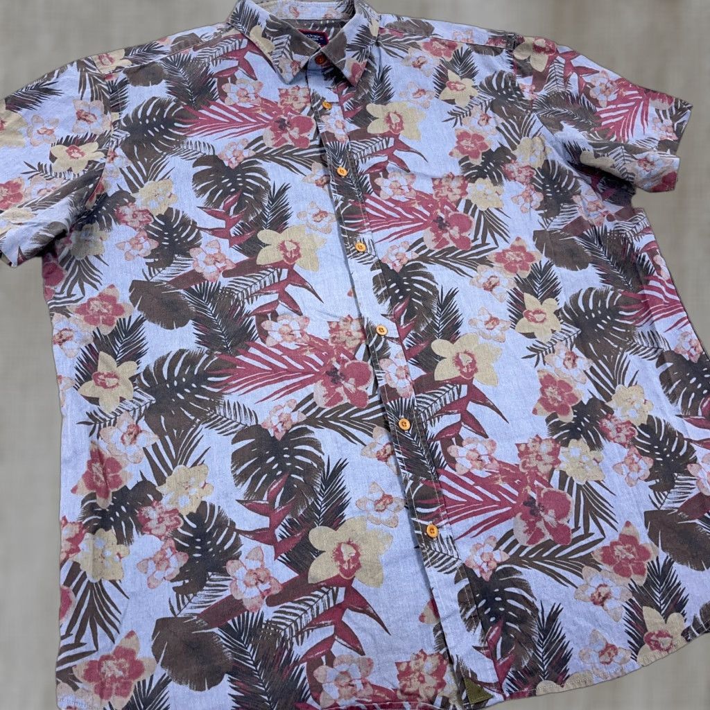 UNTUCKit UNTUCKit Shirt Men 2XL Blue Floral Hawaiian Button Up Slim Fit Camp Beach Shirt Size US XXL / EU 58 / 5 - 1 Thumbnail