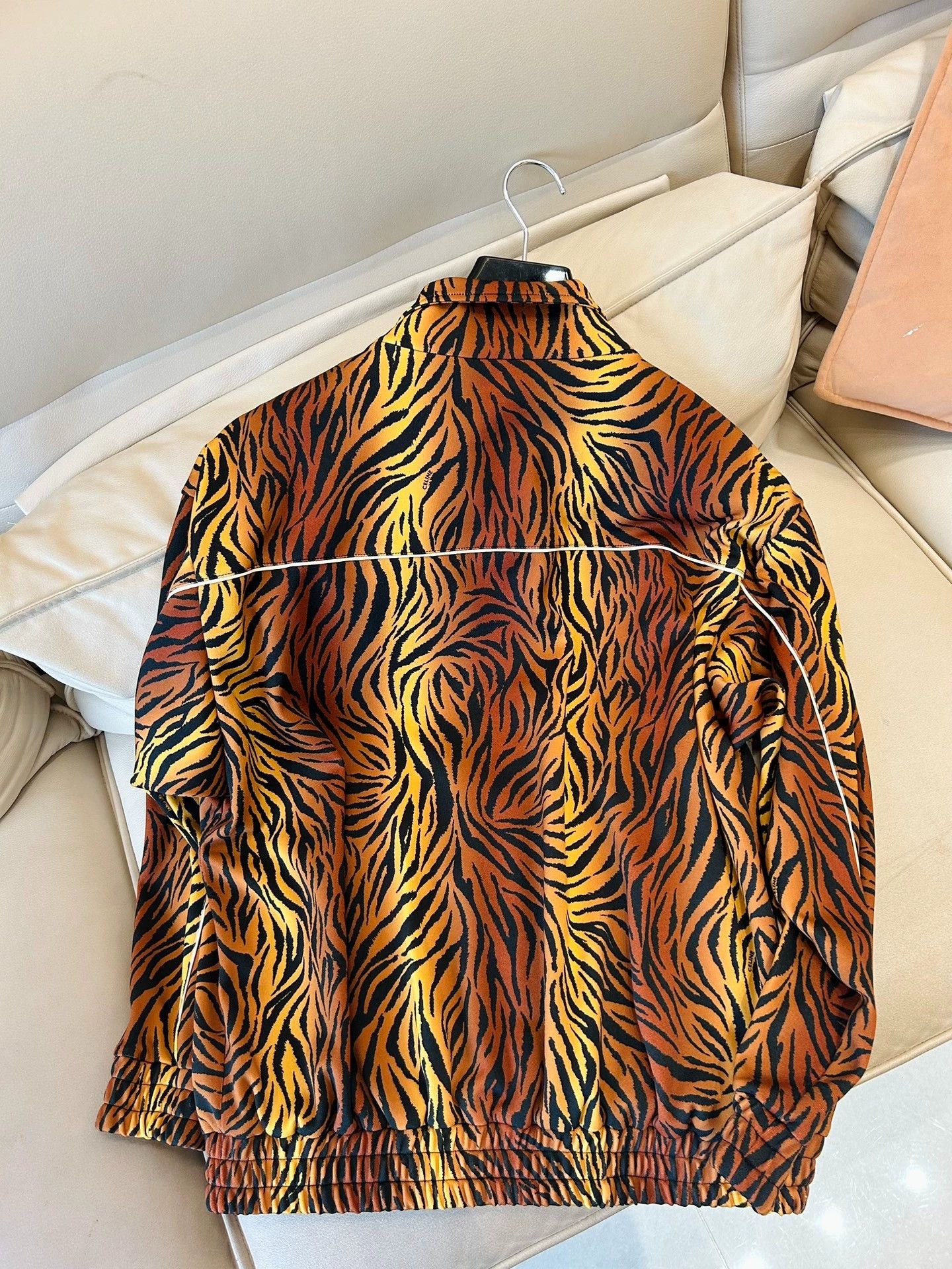 Celine CELINE Tiger Stripe Oversized Logo Zipper Jacket Unisex L Size US L / EU 52-54 / 3 - 3 Thumbnail