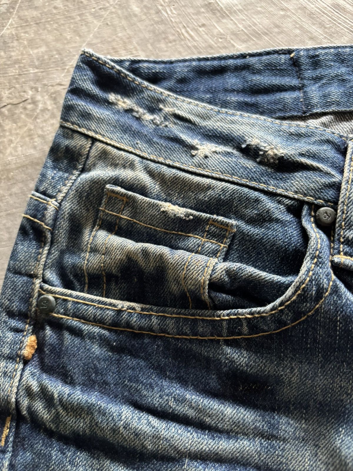 Japanese Brand y2k rusty lolita union jack japanese jeans distressed style Size US 32 / EU 48 - 12 Thumbnail