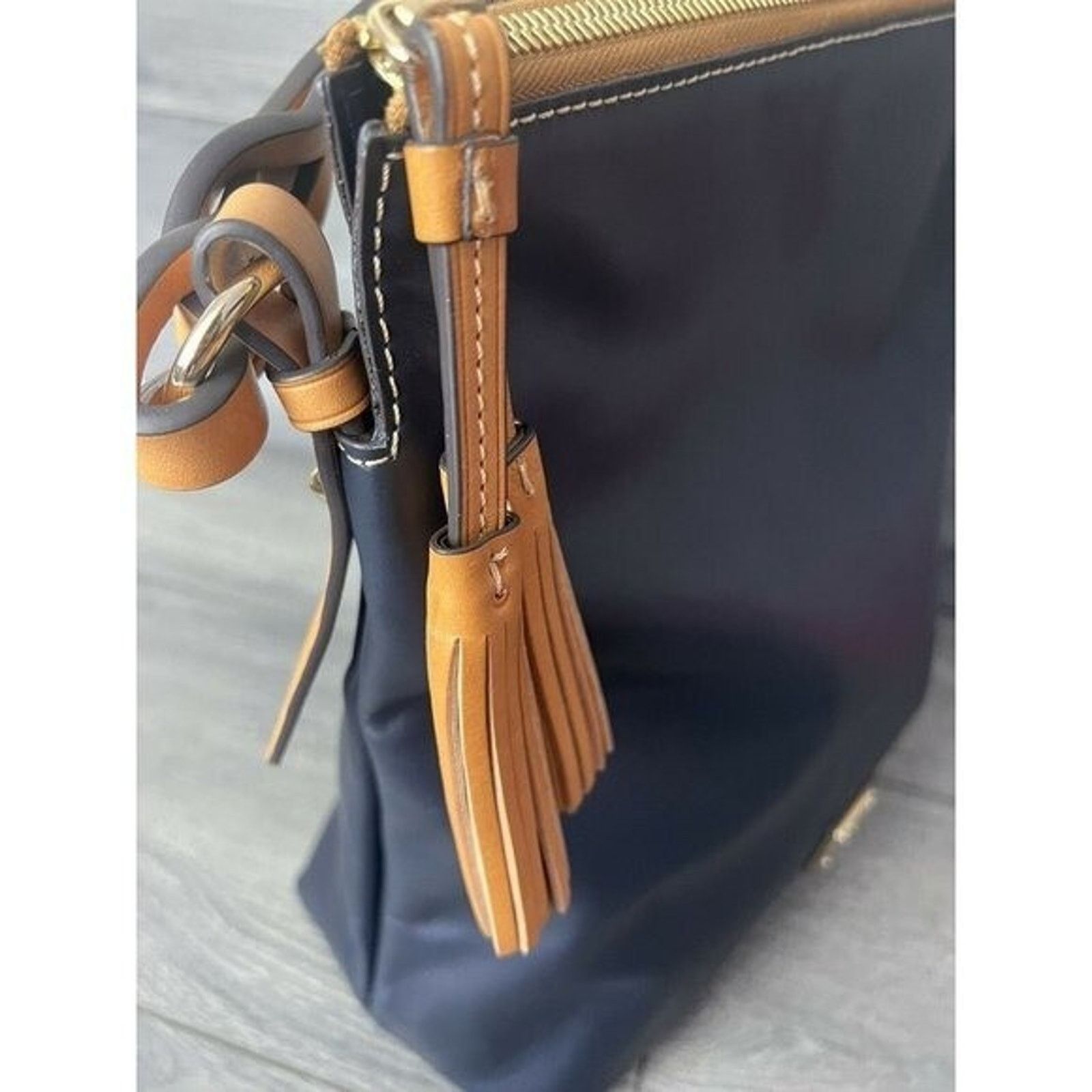 Dooney & Bourke Dooney & Bourke - Smooth Leather Small Shoulder Bag A375099 Size ONE SIZE - 8 Thumbnail