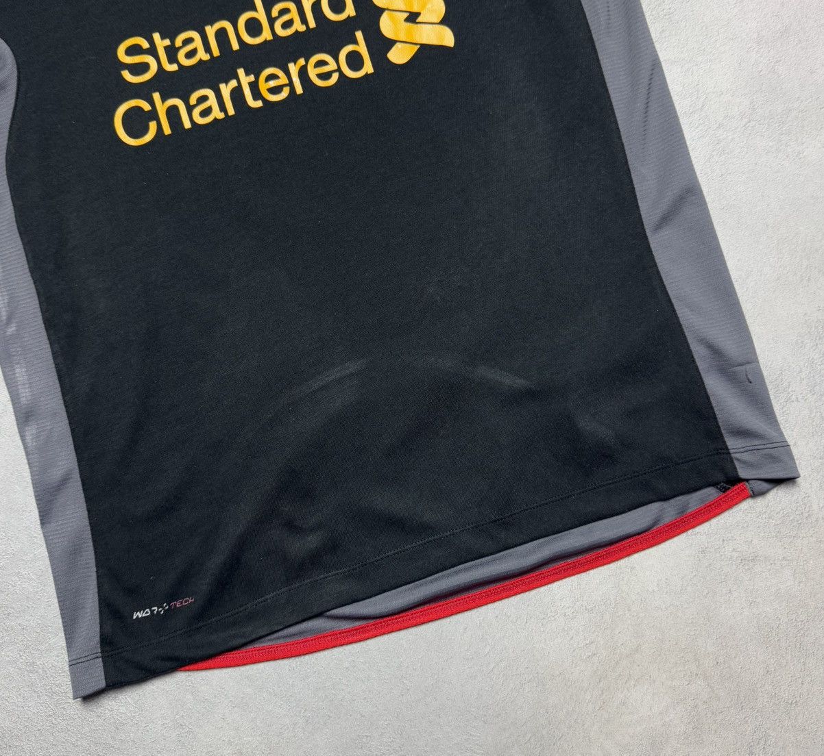Warrior Liverpool 2012 2013 Away Shirt Jersey Warrior # 8 Gerrard Size US M / EU 48-50 / 2 - 4 Thumbnail