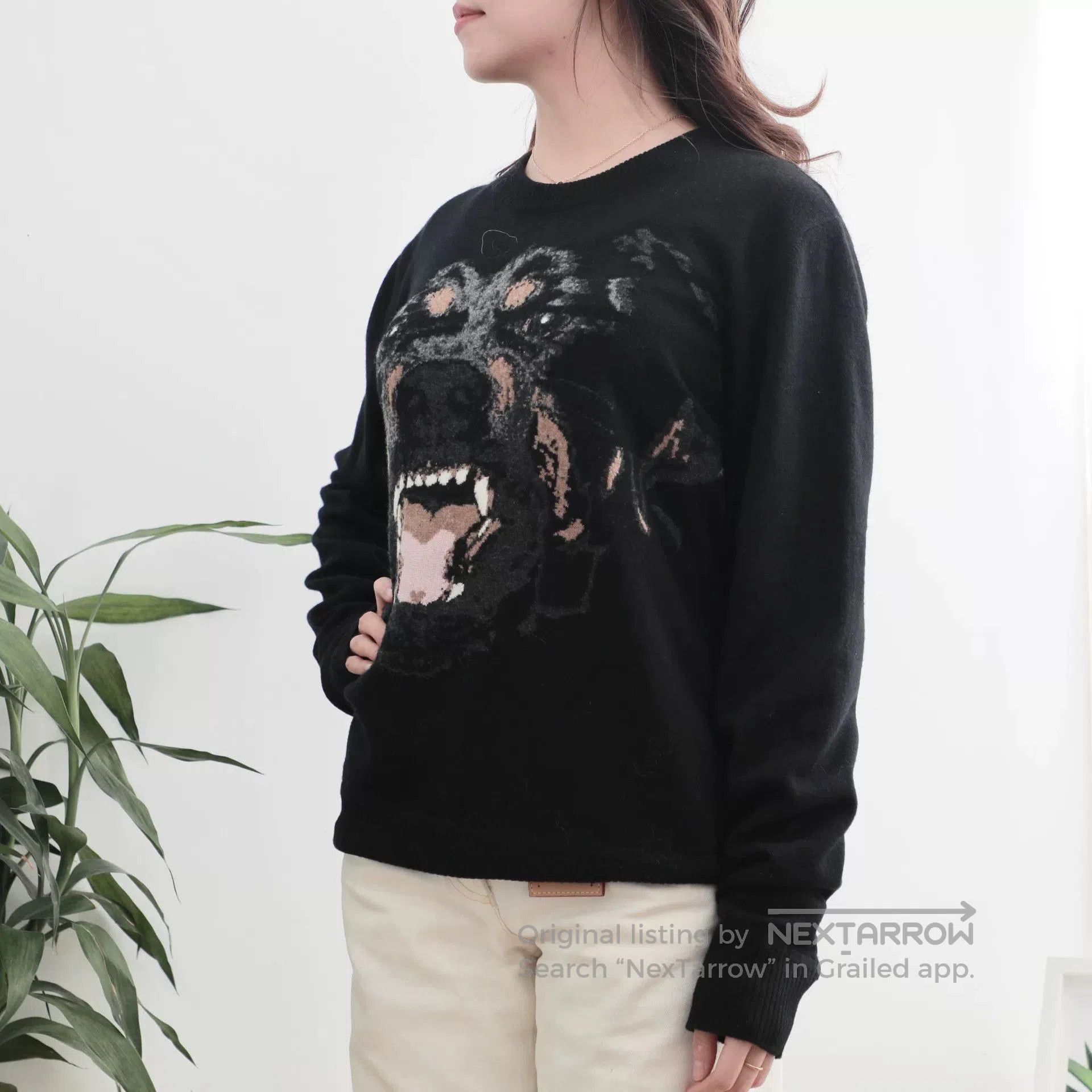 Givenchy Givenchy Black Rottweiler Print Wool Sweater. Size S / US 4 / IT 40 - 2 Thumbnail
