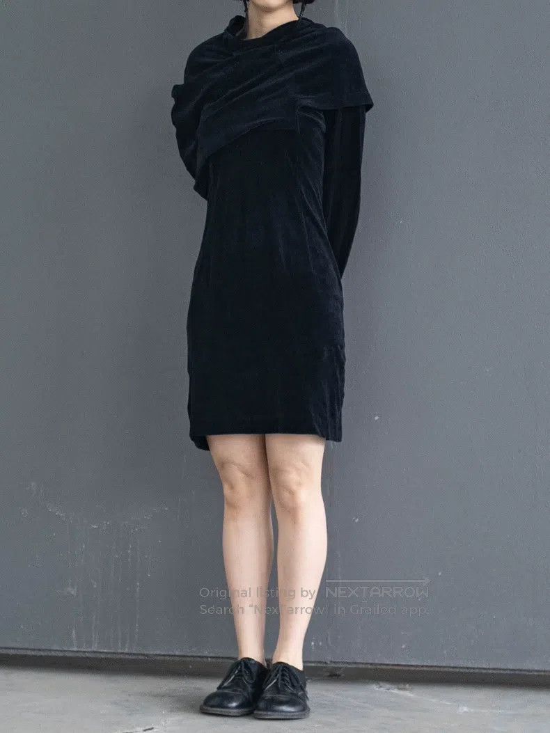 Comme des Garcons Comme Des Garcons Velvet Dress Size S / US 4 / IT 40 - 2 Thumbnail
