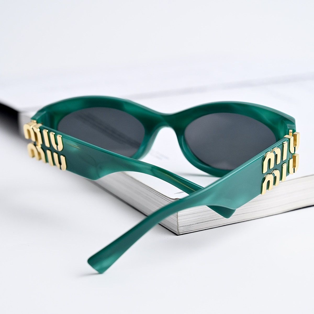 Miu Miu MIU MIU 0MU 11WS SUNGLASSES Size ONE SIZE - 10 Thumbnail