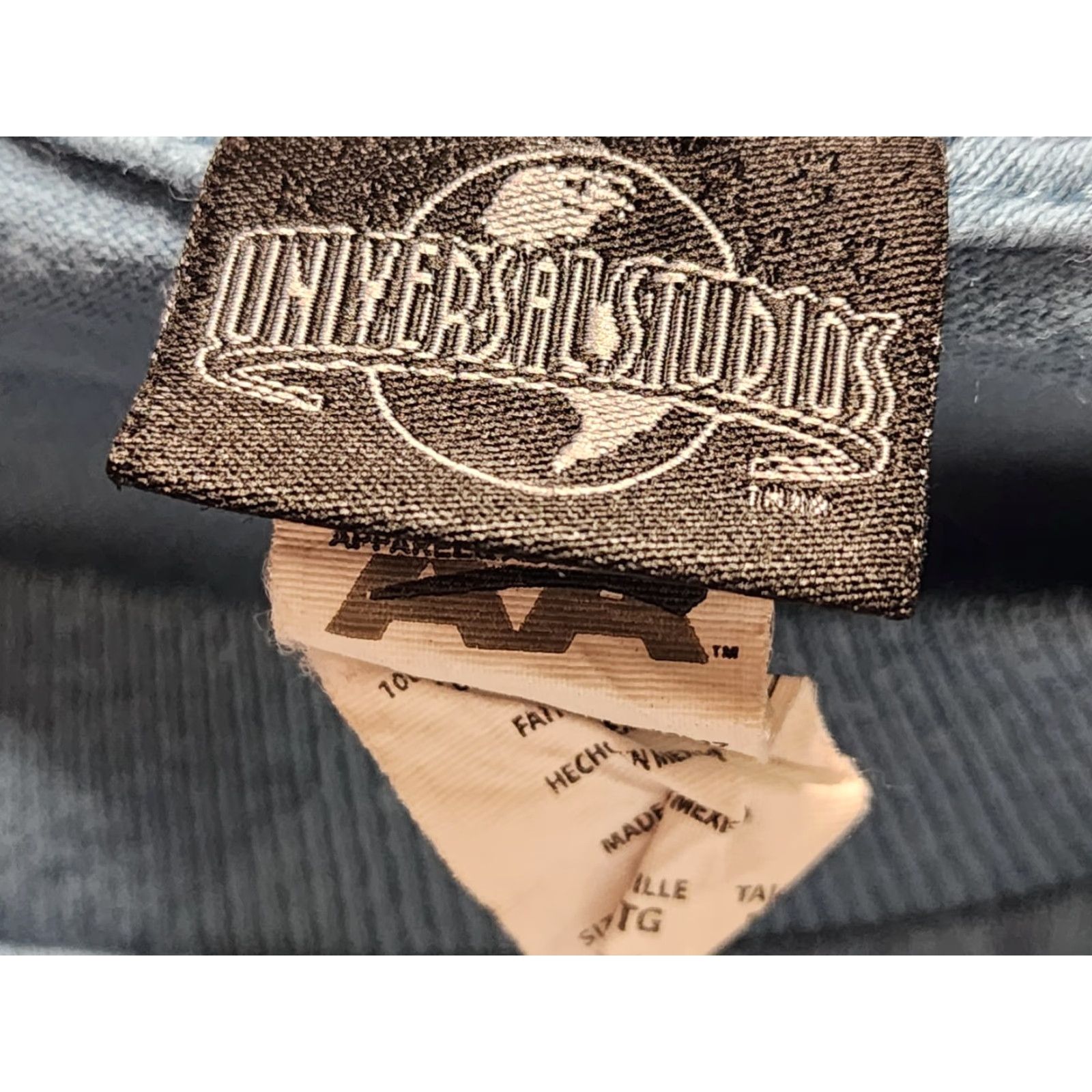 Vintage VINTAGE Universal Studios T-Shirt 00s Y2K Men's XL Crew Neck Short Sleeve Blue Florida 12 Easy Care, 100% Cotton, Regular Fit, Hollywood Brand Size US XL / EU 56 / 4 - 5 Thumbnail