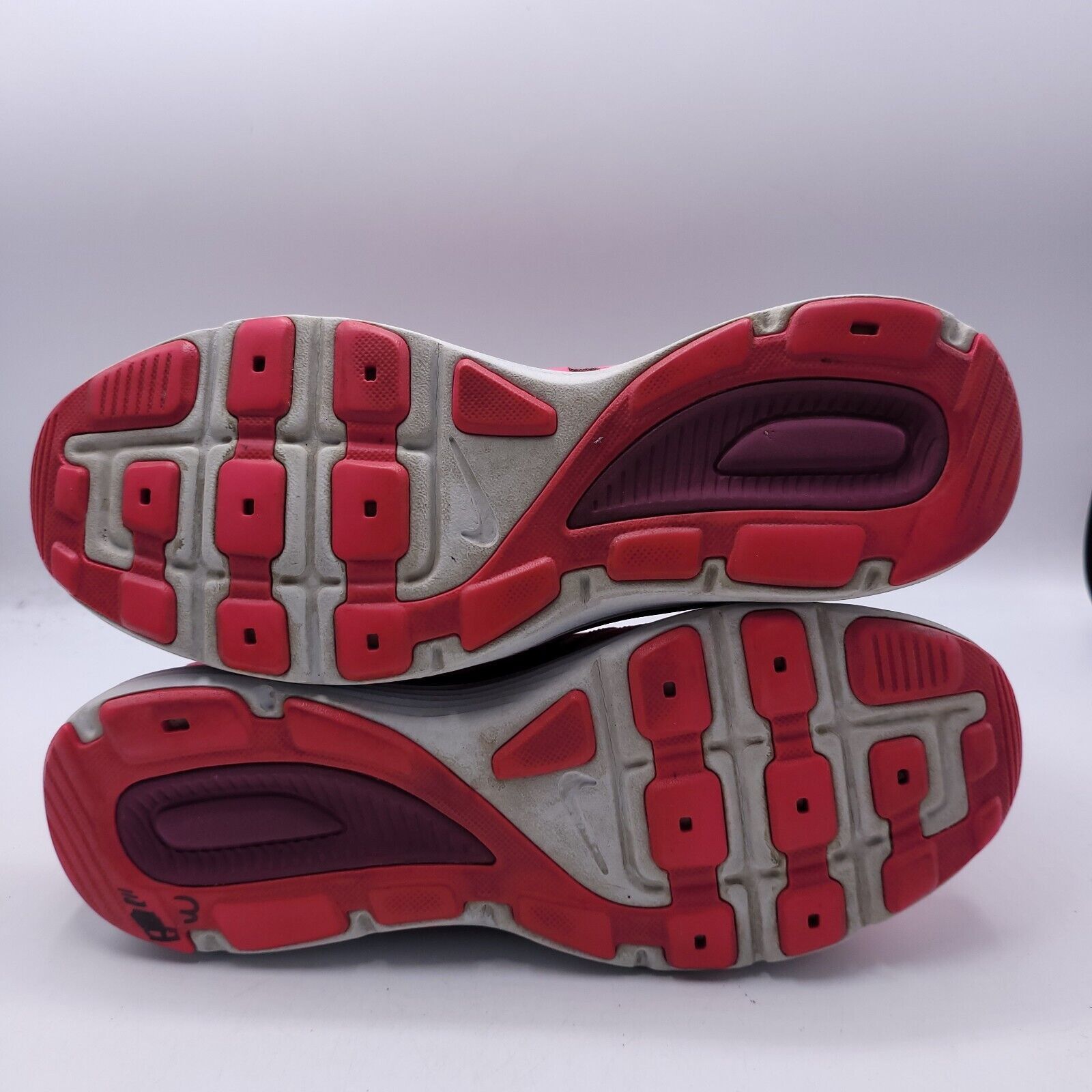 Nike Nike Dual Fushion Lite Shoe Womens Size 8 599560-601 Pink Size US 8 / IT 38 - 7 Thumbnail