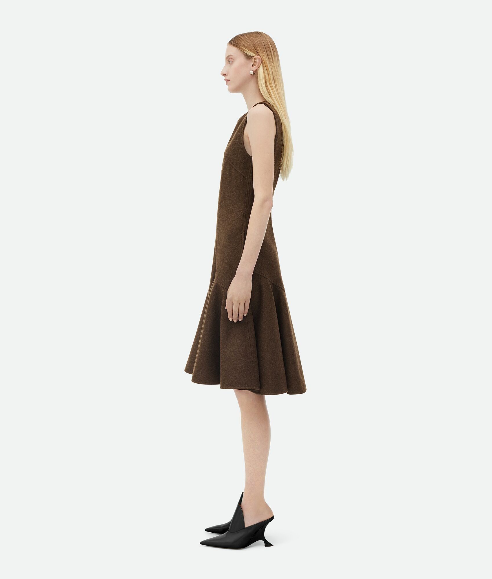 Bottega Veneta o1bcso1str0225 Wool Flannel Midi Dress in Fondant Melange Size M / US 6-8 / IT 42-44 - 2 Thumbnail