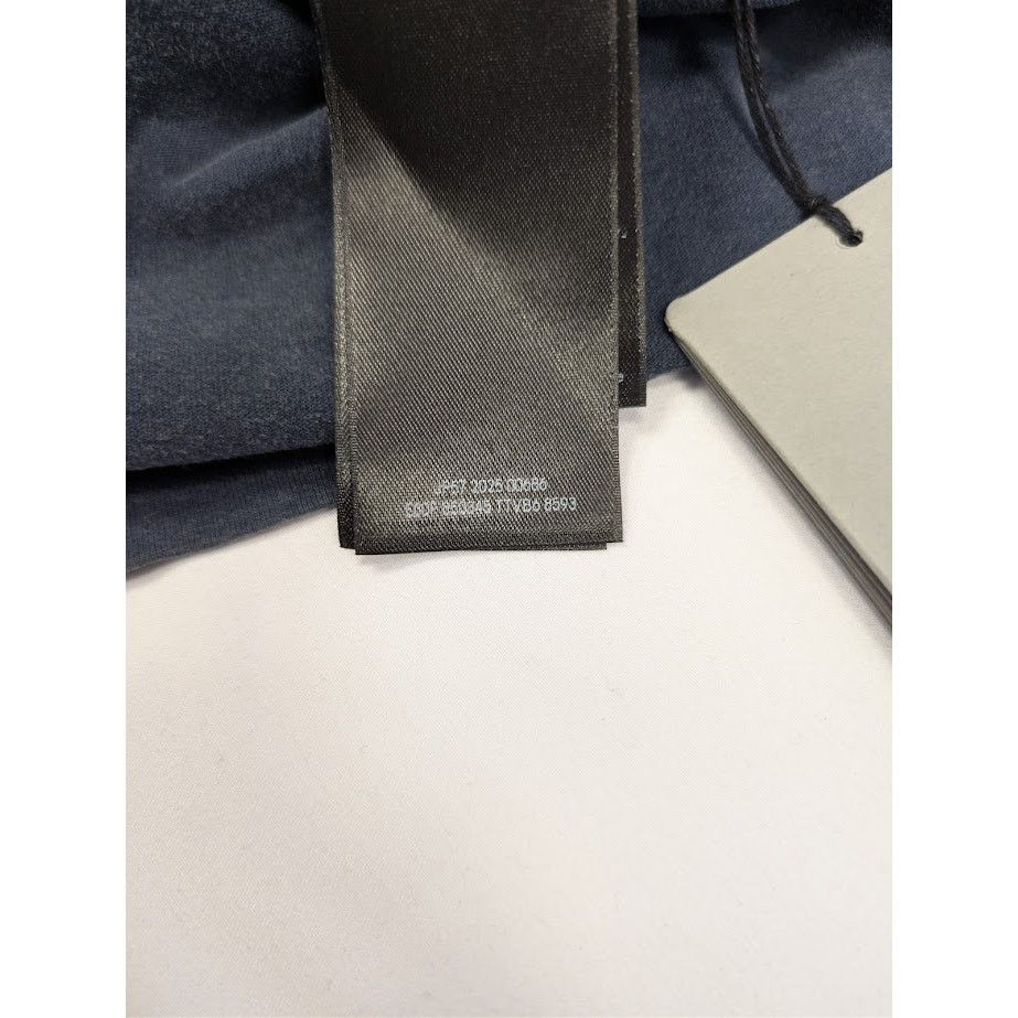 Balenciaga o1rshd1 Luxury Tee Shirt in Blue Size US L / EU 52-54 / 3 - 18 Thumbnail