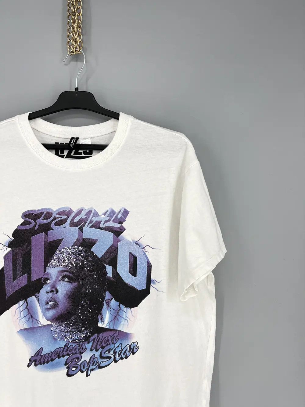 Band Tees Vintage LIZZO BOB Star TEE Hiphop Rap Promo Tee Size US L / EU 52-54 / 3 - 5 Thumbnail