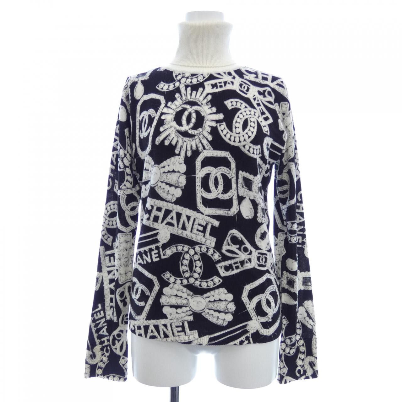 Chanel Chanel Chanel Cashmere Knit Top Textile Tops P74385K10849 DUTY FREE for USA Size ONE SIZE - 1 Thumbnail
