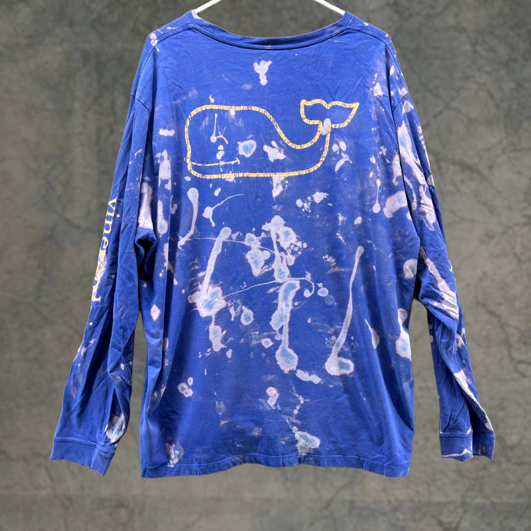 Vineyard Vines VINTAGE Vineyard Vines Shirt Mens 2XL Blue Long Sleeve Whale Logo Pocket Bleach Dye Size US XXL / EU 58 / 5 - 1 Thumbnail