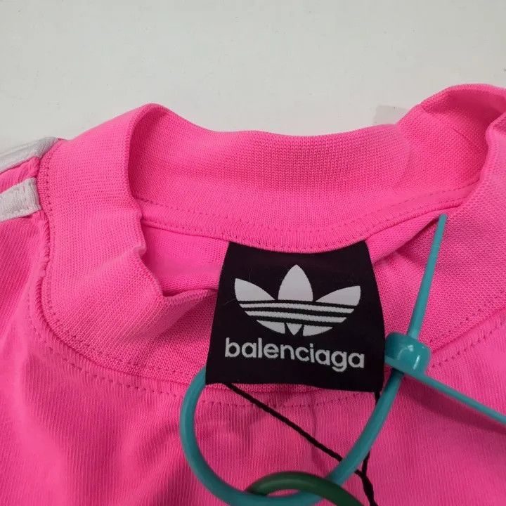 Balenciaga Balenciaga x Adidas Pink Logo T-Shirt 0079-2507 Size XS / US 0-2 / IT 36-38 - 2 Thumbnail