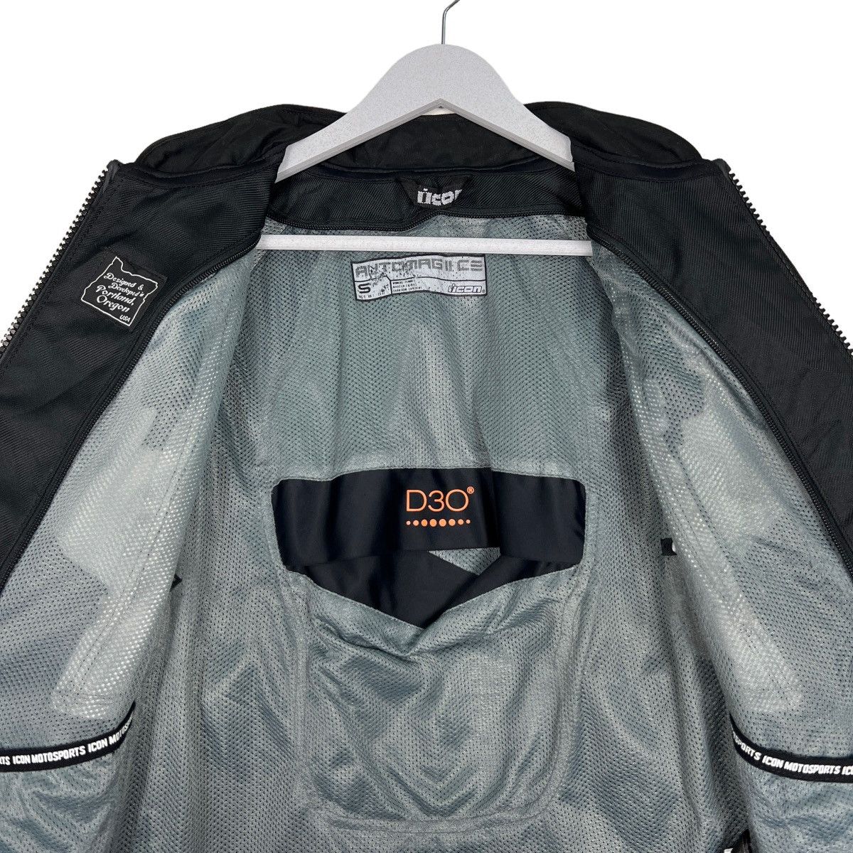 Japanese Brand 🔥 ICON RIDING MOTO JACKET Size US S / EU 44-46 / 1 - 12 Thumbnail