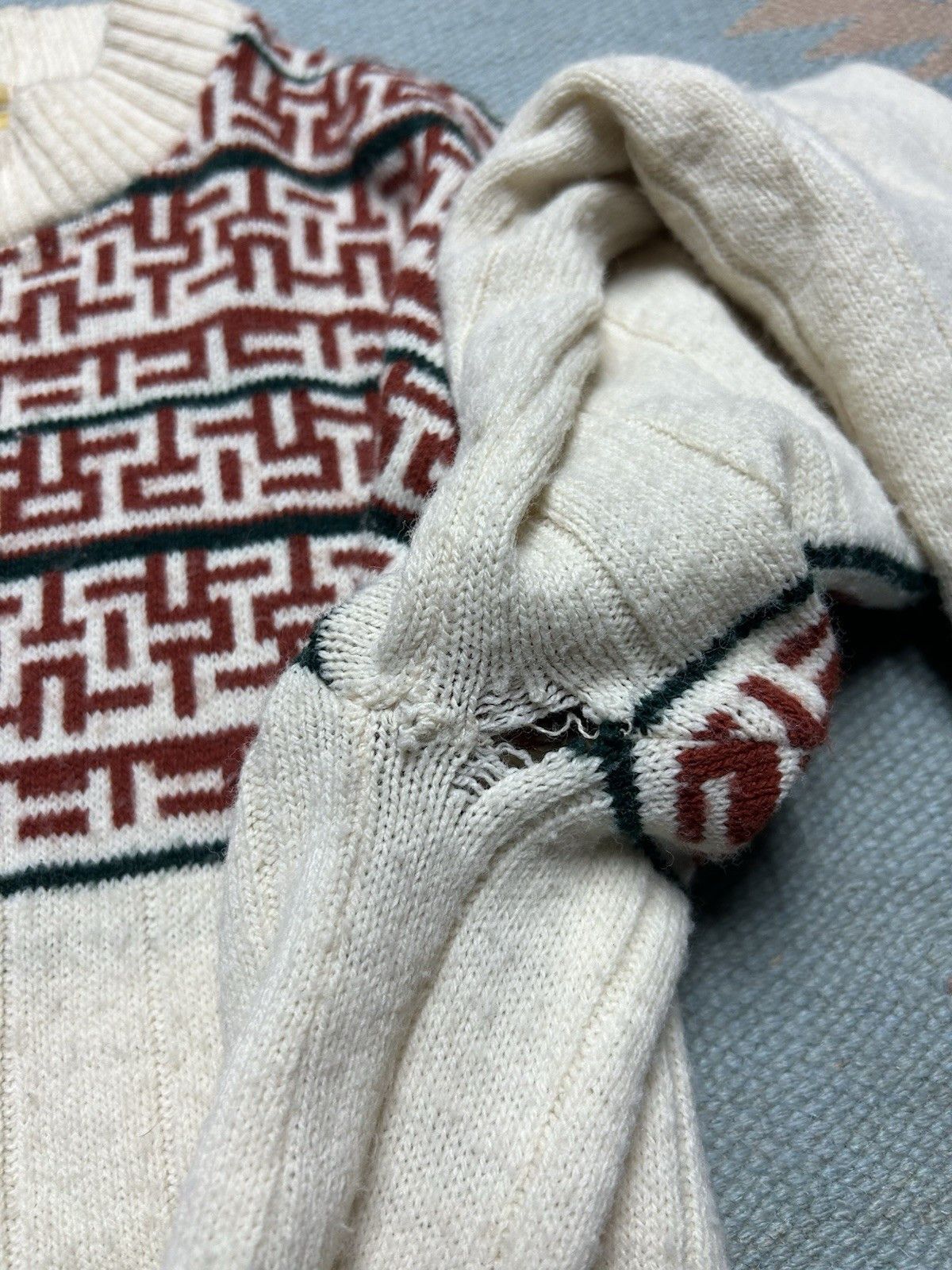 Vintage 70s acrylic knit sweater Detroit knitting mills geometri XL Size US XL / EU 56 / 4 - 7 Thumbnail
