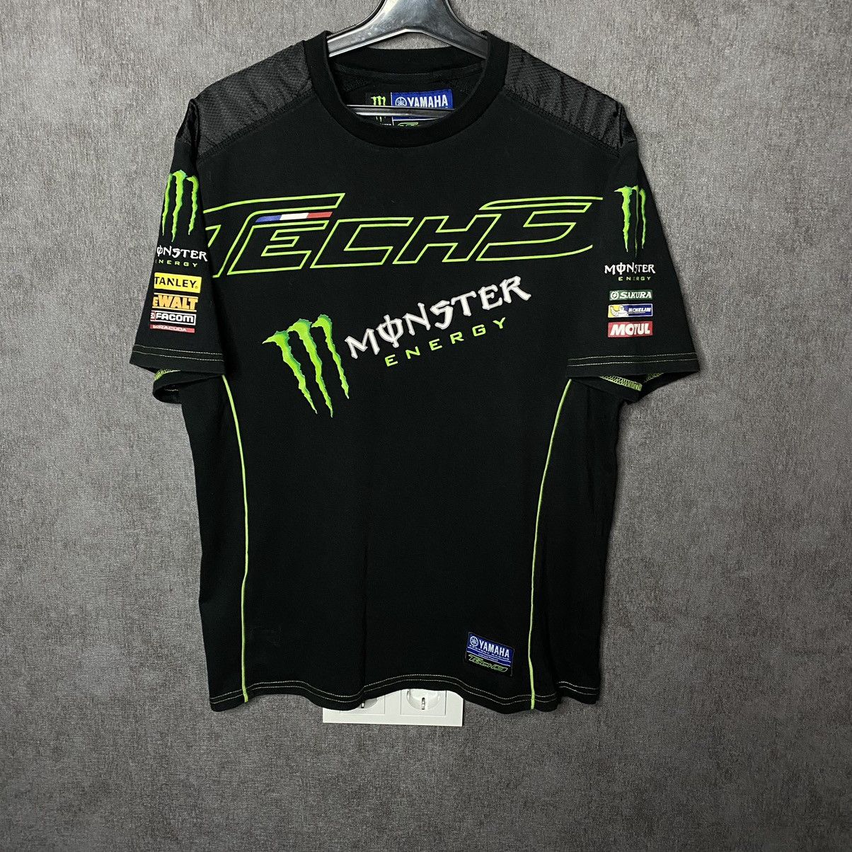 Yamaha Vintage Monster Energy Yamaha t-shirt tech racing Size US M / EU 48-50 / 2 - 1 Thumbnail