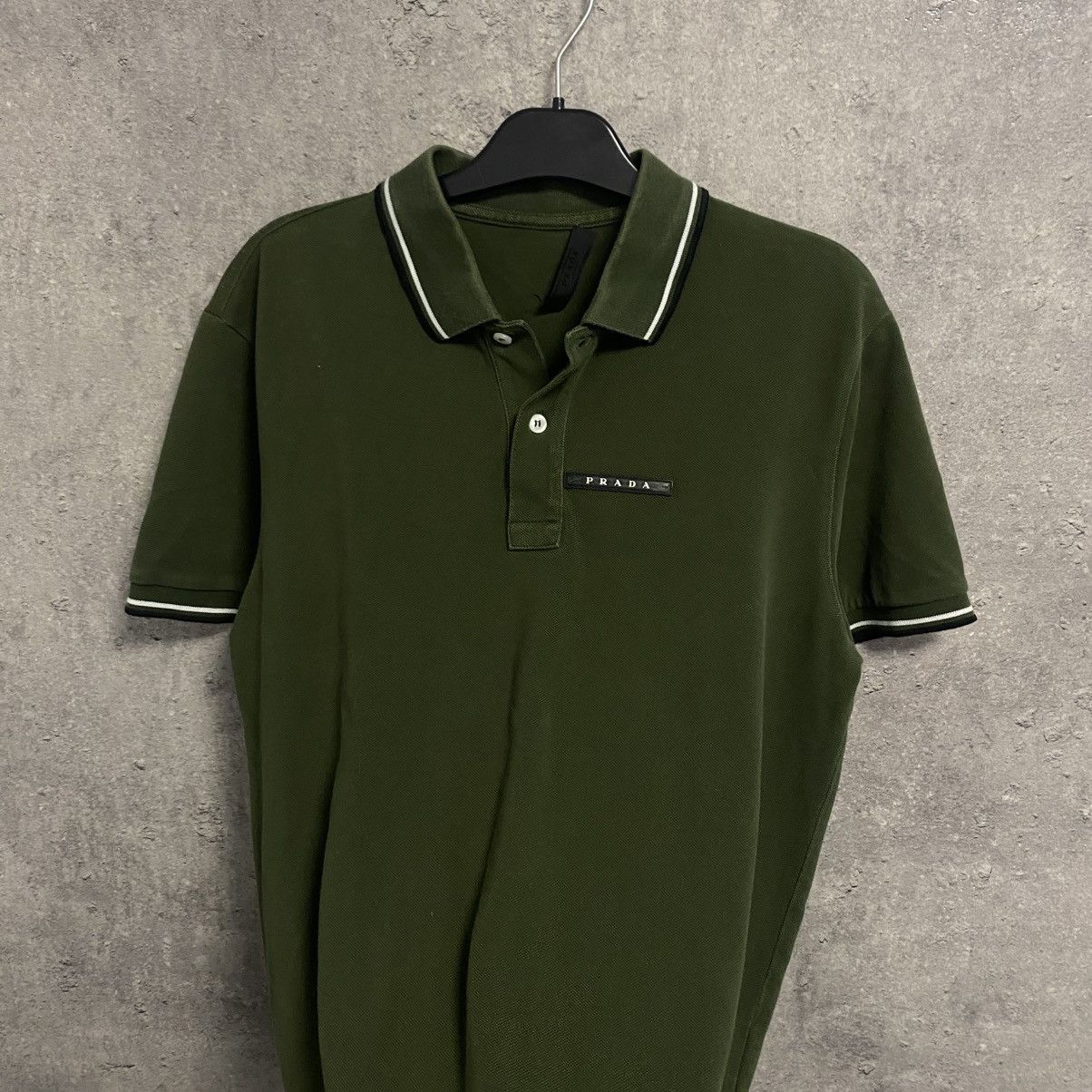 Prada Prada polo Black Tab Luxury Size US M / EU 48-50 / 2 - 4 Thumbnail