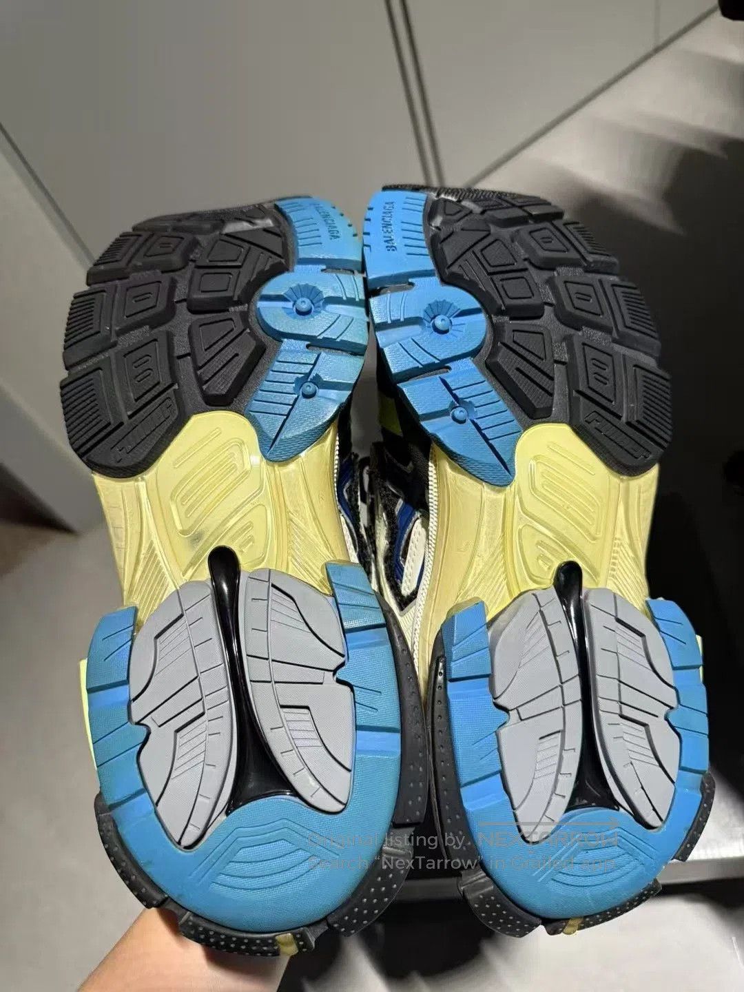 Balenciaga Balenciaga Runner Black Green Size 40. Size US 7 / EU 40 - 6 Thumbnail