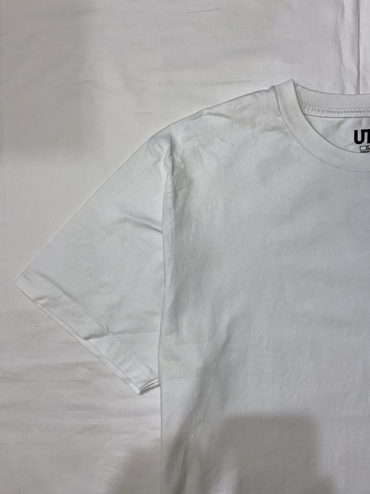 Anime × Pokemon × Uniqlo Uniqlo × Pokemon Pikachu Pocket White Y2K Tee T Shirt Size US XL / EU 56 / 4 - 5 Thumbnail