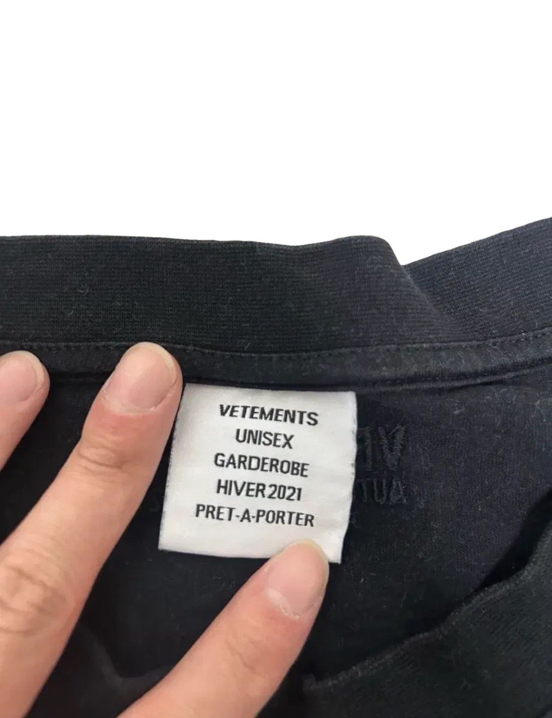 Vetements Vetements Polizei T-Shirt Size US XL / EU 56 / 4 - 4 Thumbnail