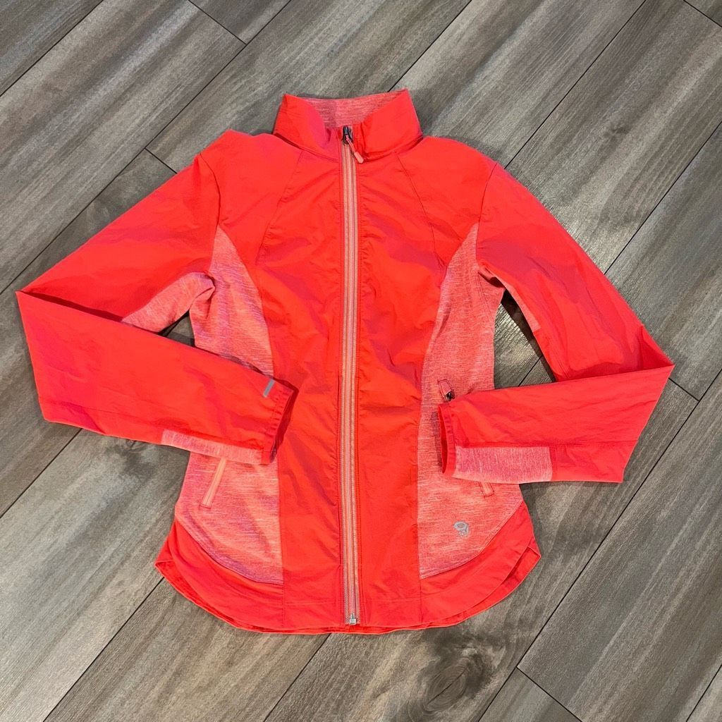 Mountain Hardwear Mountain Hardwear Pink Athletic Full Zip Jacket Women Medium Size M / US 6-8 / IT 42-44 - 1 Thumbnail