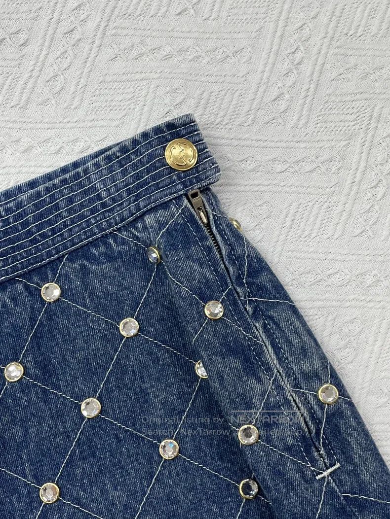 Gucci Gucci Blue denim rhinestone skirt Size 28" / US 6 / IT 42 - 2 Thumbnail