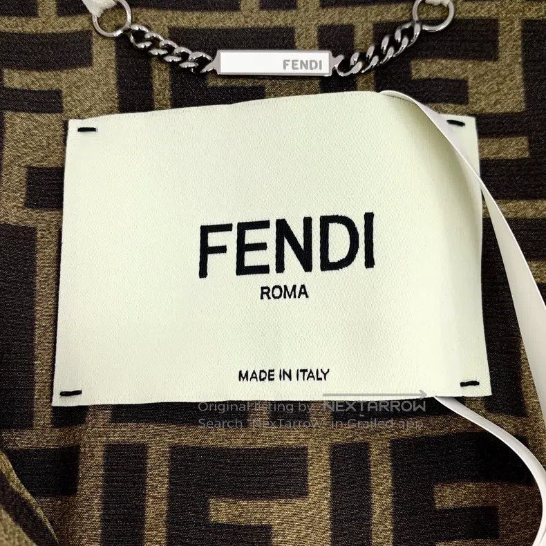Fendi Fendi White inner logo full print patent leather lapel sin Size XXS / US 00 / IT 34 - 6 Thumbnail