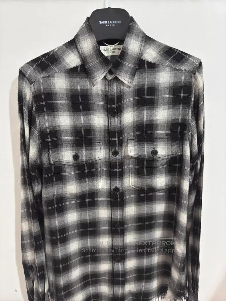 Saint Laurent Paris Saint Laurent Paris Point Collar Black and White and Grey Size US XS / EU 42 / 0 - 3 Thumbnail