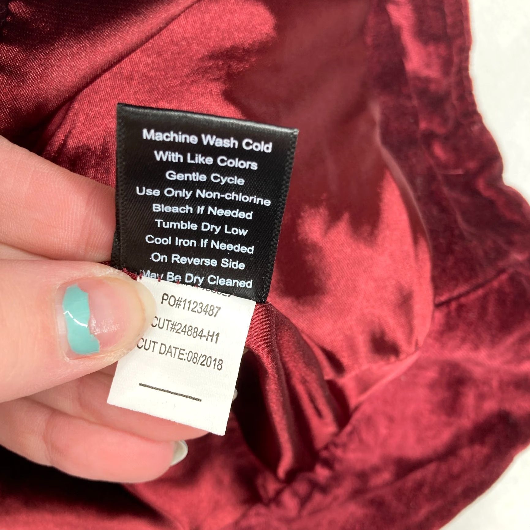 Torrid Torrid Velvet Moto Jacket Burgundy Lace-Up 2X Women Boho Romantic Velvet, Full Zip, Pockets, Fall, Spring, Winter, Plus Size" Size XXL / US 16-18 / IT 52-54 - 6 Thumbnail