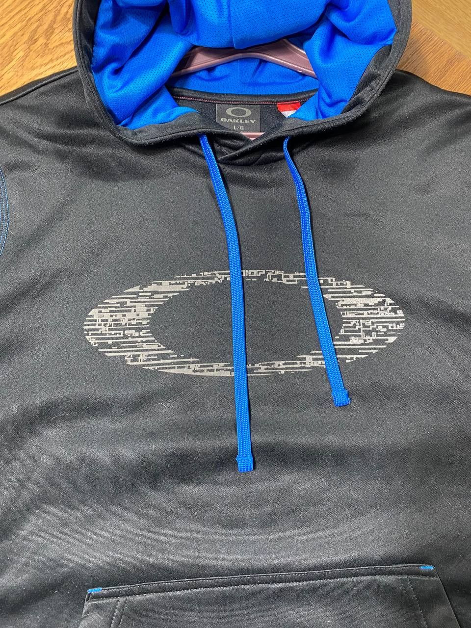 Oakley × Vintage Vintage Oakley Sunglasses Sportswear Hoodie Pullover Size US L / EU 52-54 / 3 - 9 Thumbnail