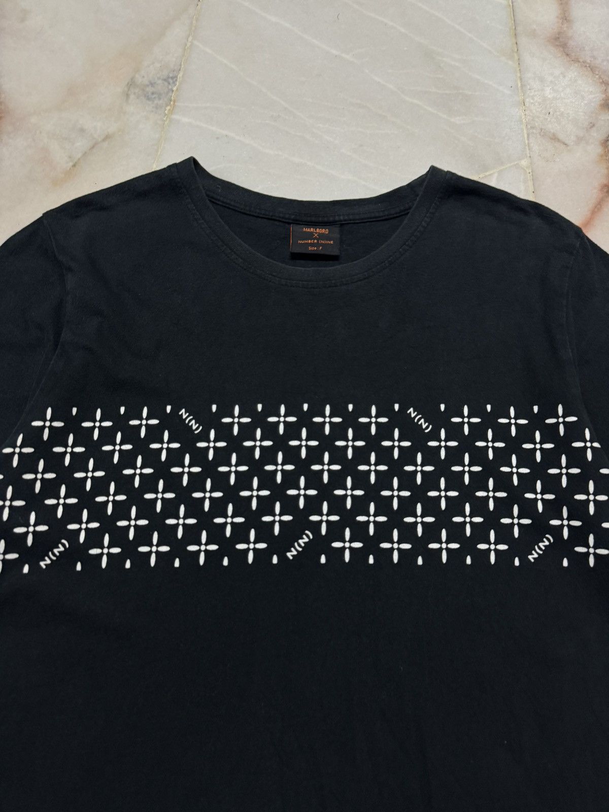 Number (N)ine NUMBER (N)INE X MALBORO ( N ) LOGO BLACK TSHIRT Size US M / EU 48-50 / 2 - 2 Thumbnail