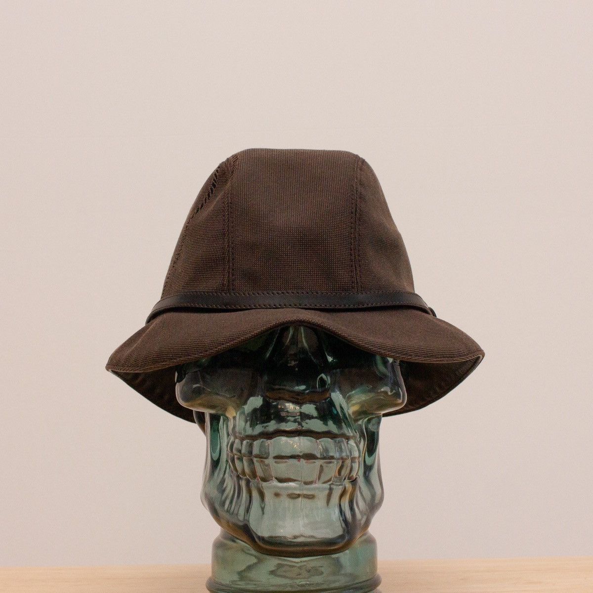 Prada 670$ Prada Natural Canvas Embroidered Logo Bucket Hat XL Size ONE SIZE - 3 Thumbnail