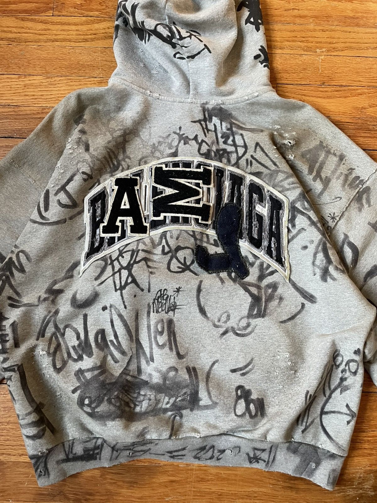 Balenciaga Balenciaga Grey Skater Zip-Up Hoodie Size US S / EU 44-46 / 1 - 8 Thumbnail