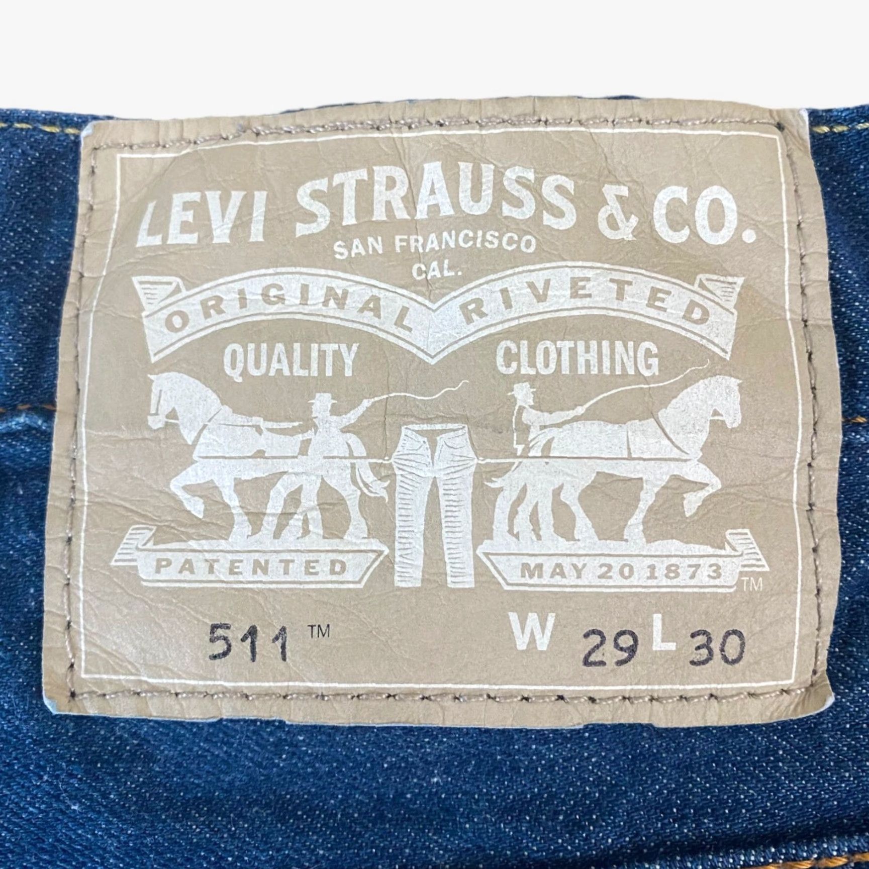 Levi's VINTAGE Levi's Mid-Rise Upcycled 511 Shorts Women's 29 Blue Medium Wash Raw-Hem Denim Size 27" / US 4 / IT 40 - 6 Thumbnail