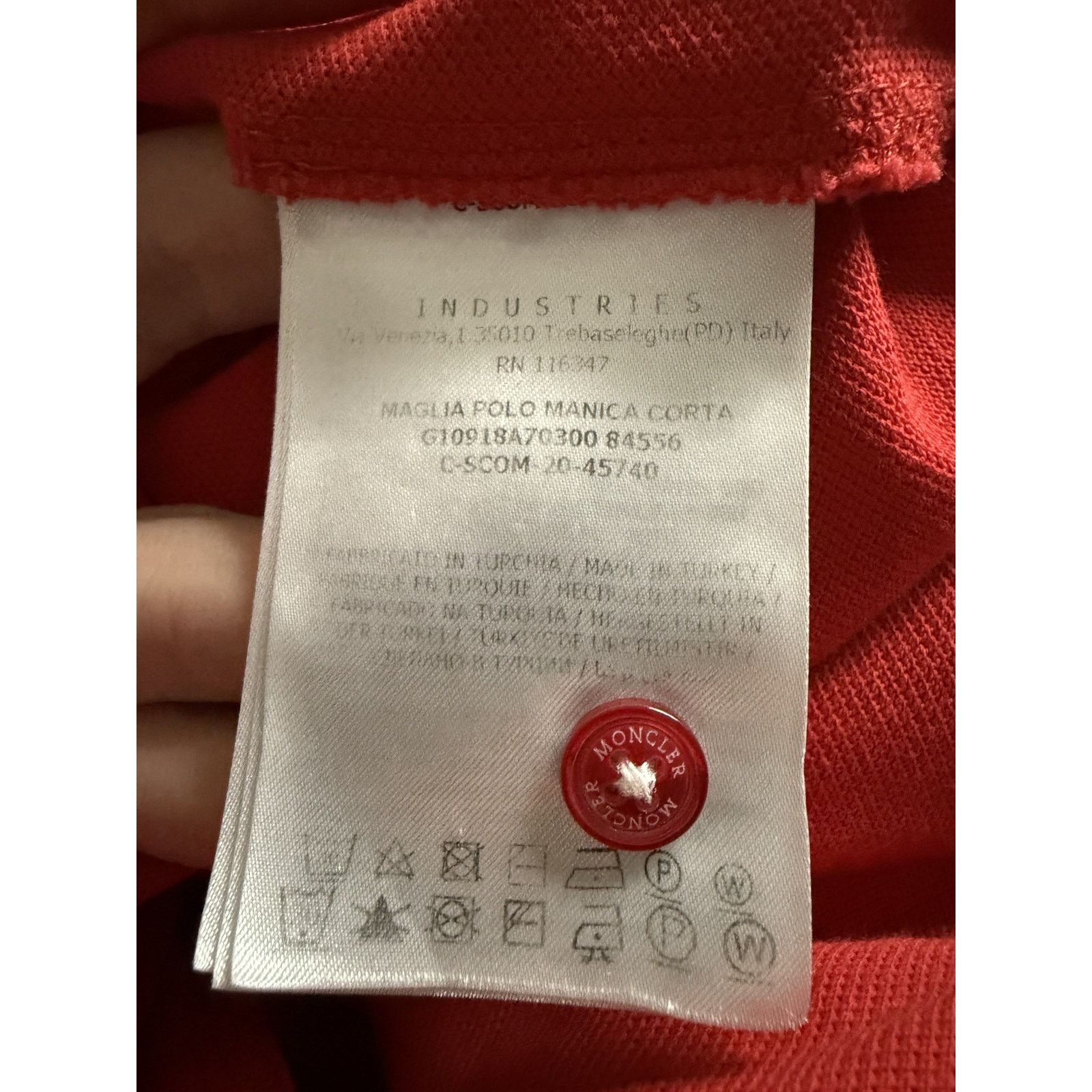 Moncler Moncler Polo Red Used Large Size US L / EU 52-54 / 3 - 2 Thumbnail