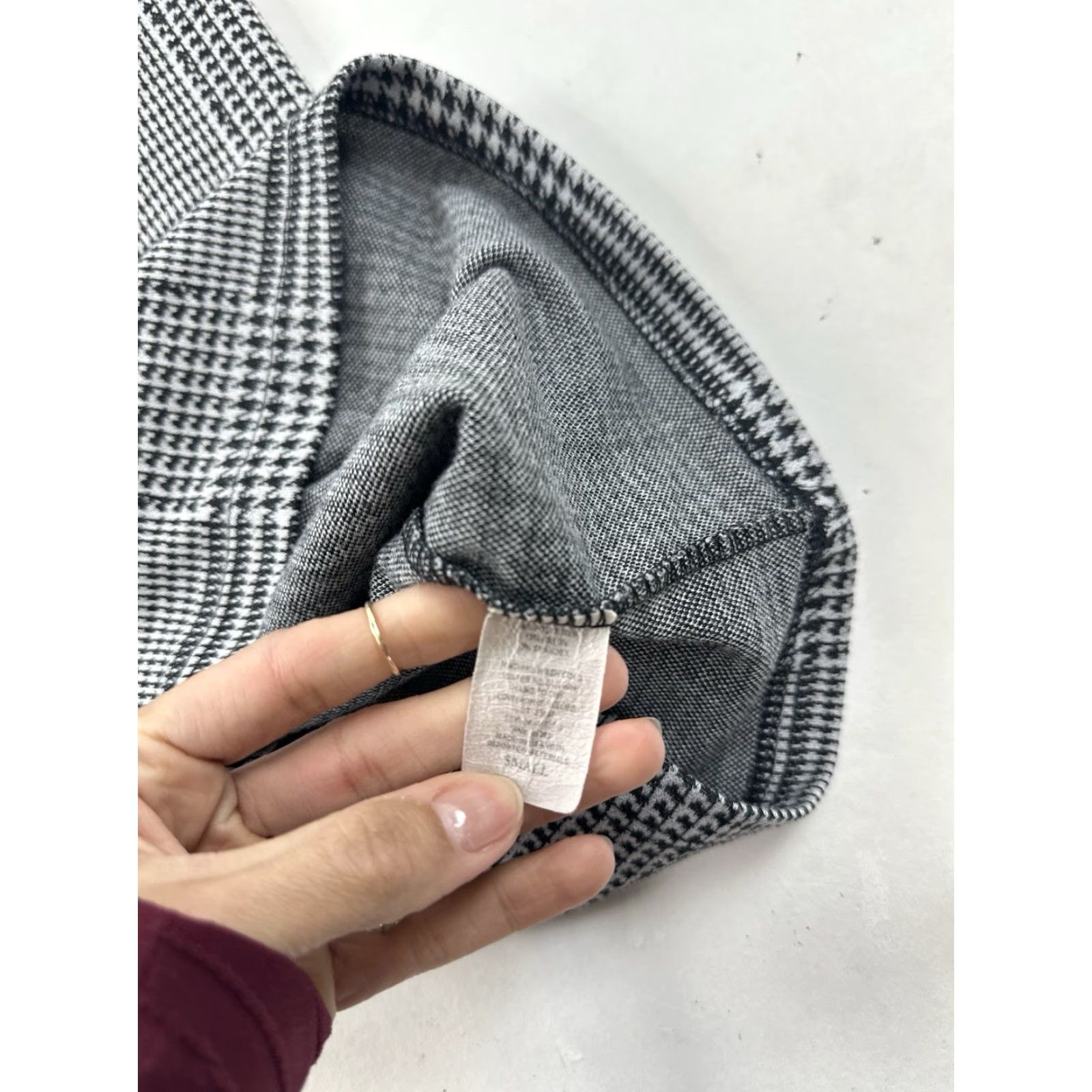Vintage Olivia Rae New York Skirt Women’s S Small Black White Houndstooth Pencil Stretch Casual Party/Cocktail Travel Business 90s American Womens Size 28" / US 6 / IT 42 - 4 Thumbnail