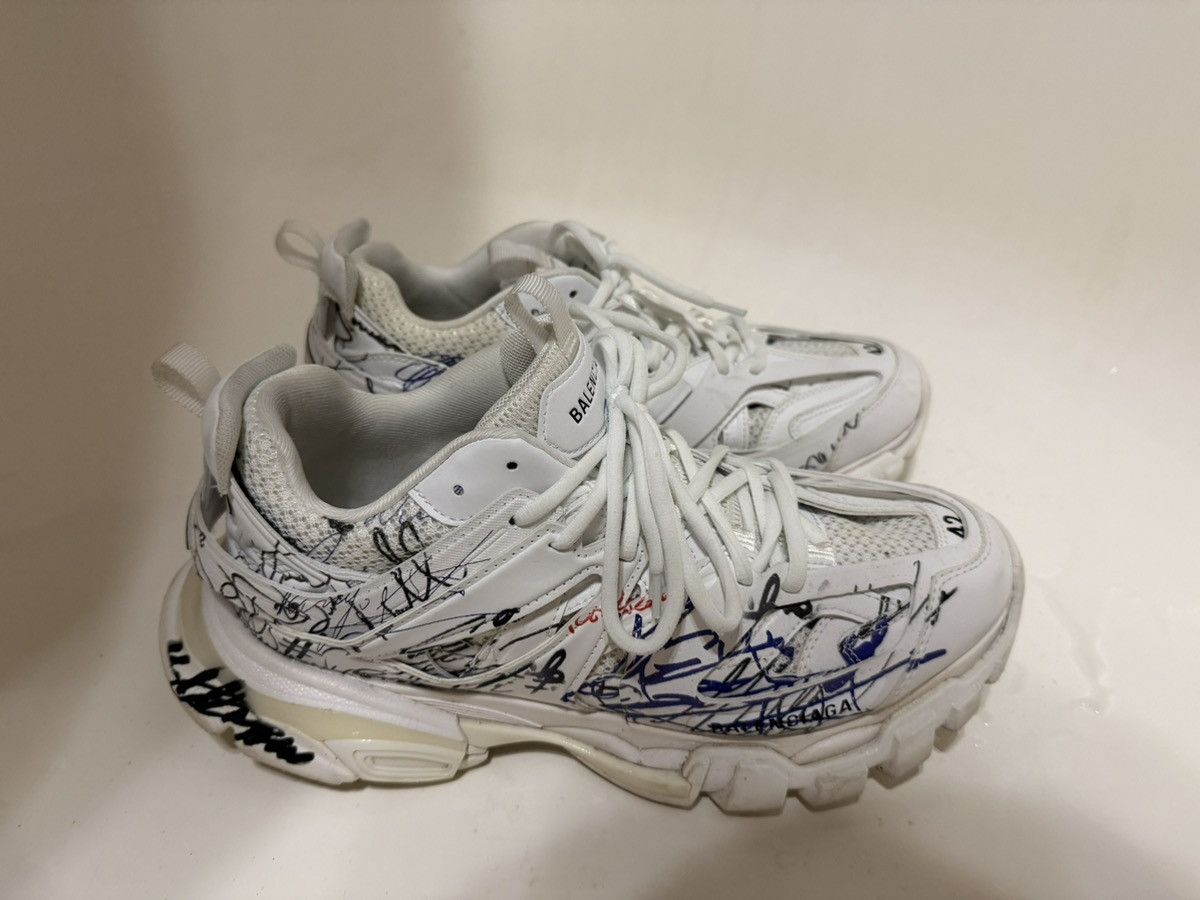 Balenciaga Balenciaga track graffiti white EXTREMELY RARE Size US 9 / EU 42 - 5 Thumbnail