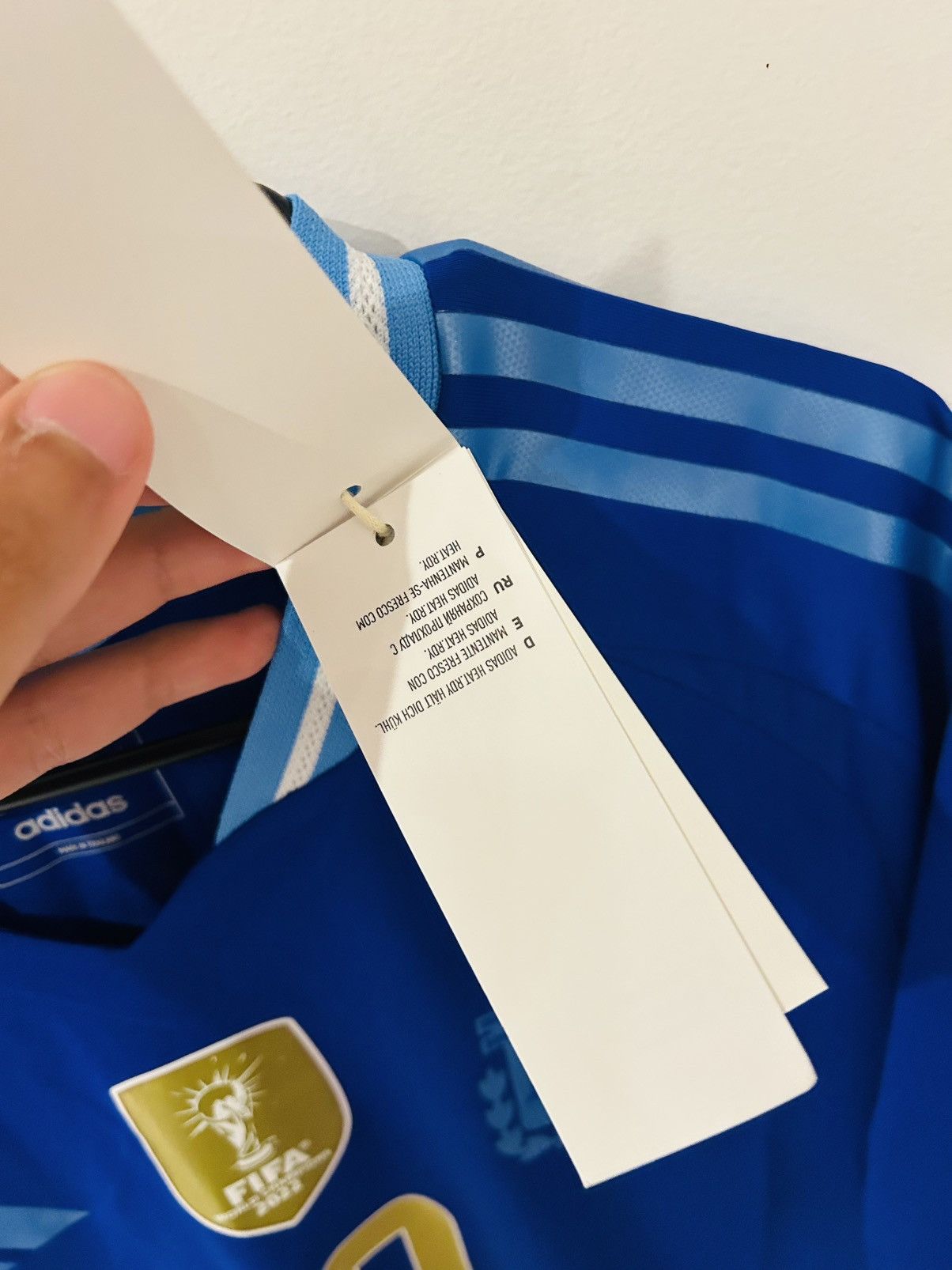 Adidas Messi Argentina 2024 Away Player Jersey BNWT Size US L / EU 52-54 / 3 - 5 Thumbnail