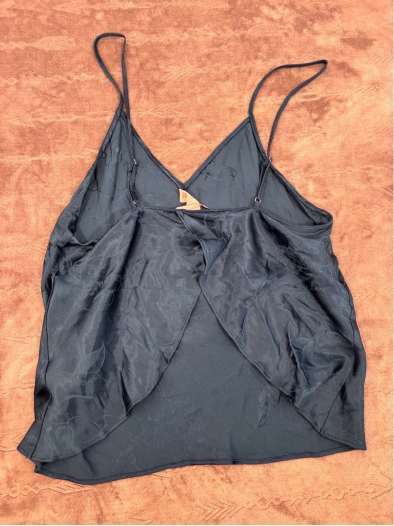 Victoria's Secret NWT Women's Victoria's Secret Cami, M, Dark Teal Size XXS / US 00 / IT 34 - 12 Thumbnail