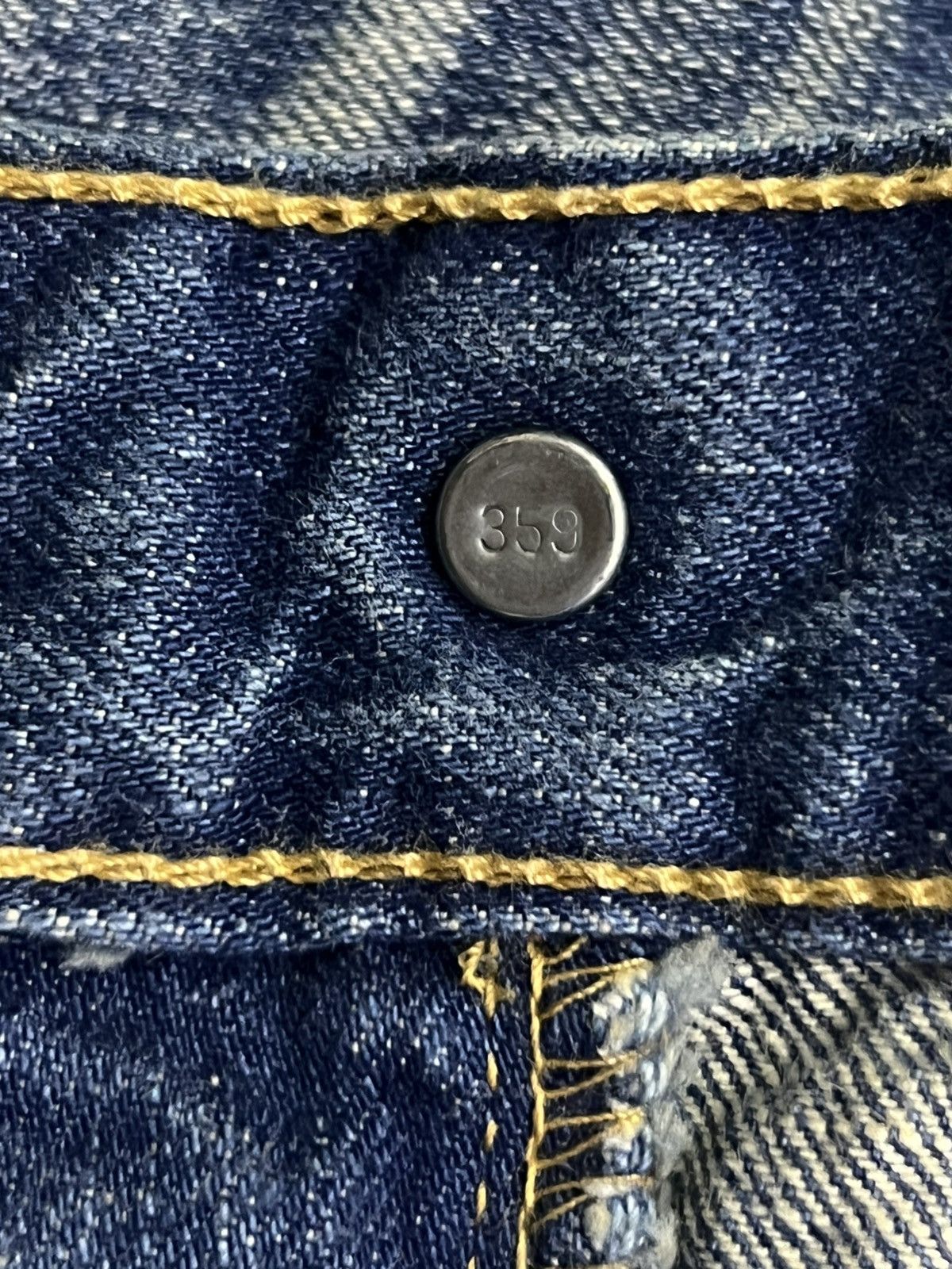Levi's Vintage Levi’s Japan 501 Japanese Denim Vintage Wash - W29 Size US 29 - 11 Thumbnail