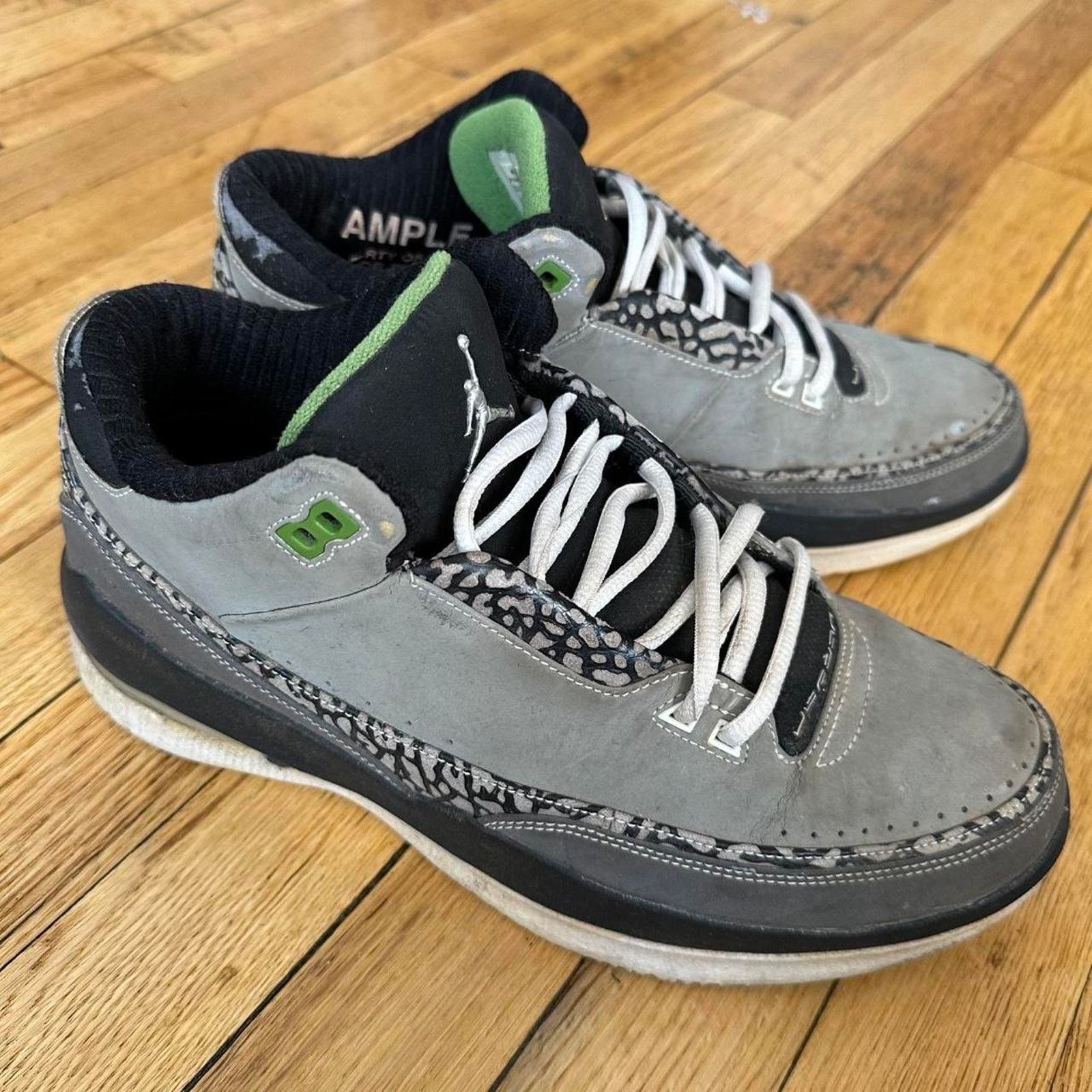 Jordan Brand Rare 2009 Green Bean Air Jordan 2.5 Team Low Sample Size US 9 / EU 42 - 1 Thumbnail