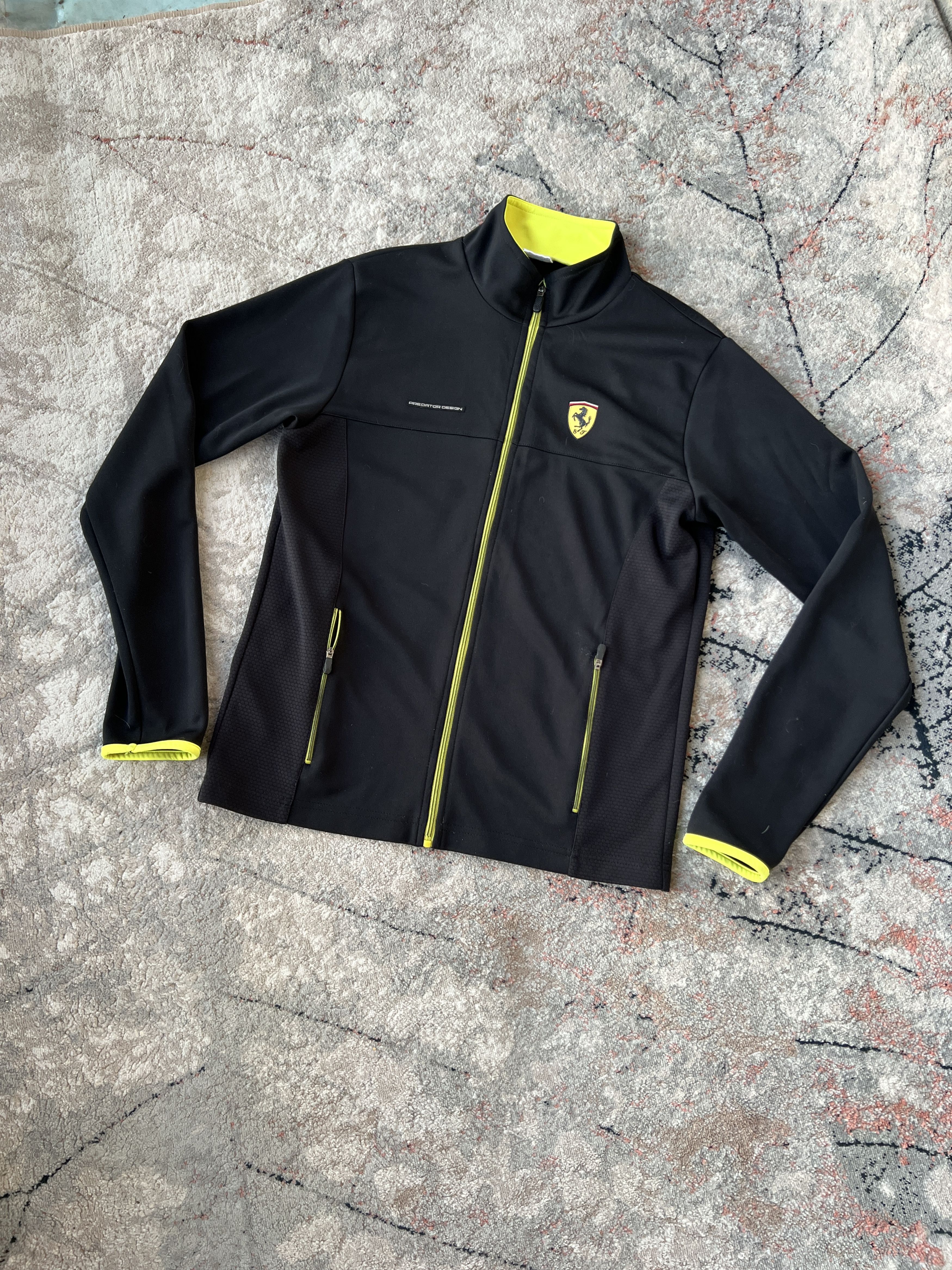 Ferrari Scuderia Ferrari Predator Design Light Jacket Size US L / EU 52-54 / 3 - 1 Thumbnail