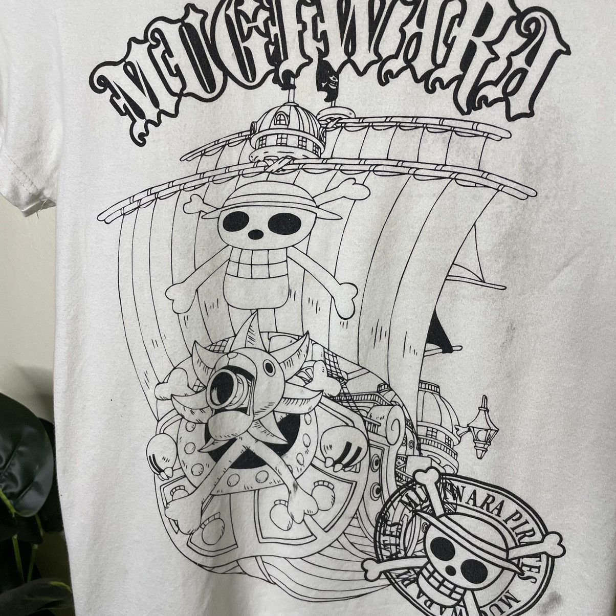 Anime × Japanese Brand × Vintage Vintage Anime One Piece Mugiwara Pirates T Shirt Size US XS / EU 42 / 0 - 2 Thumbnail