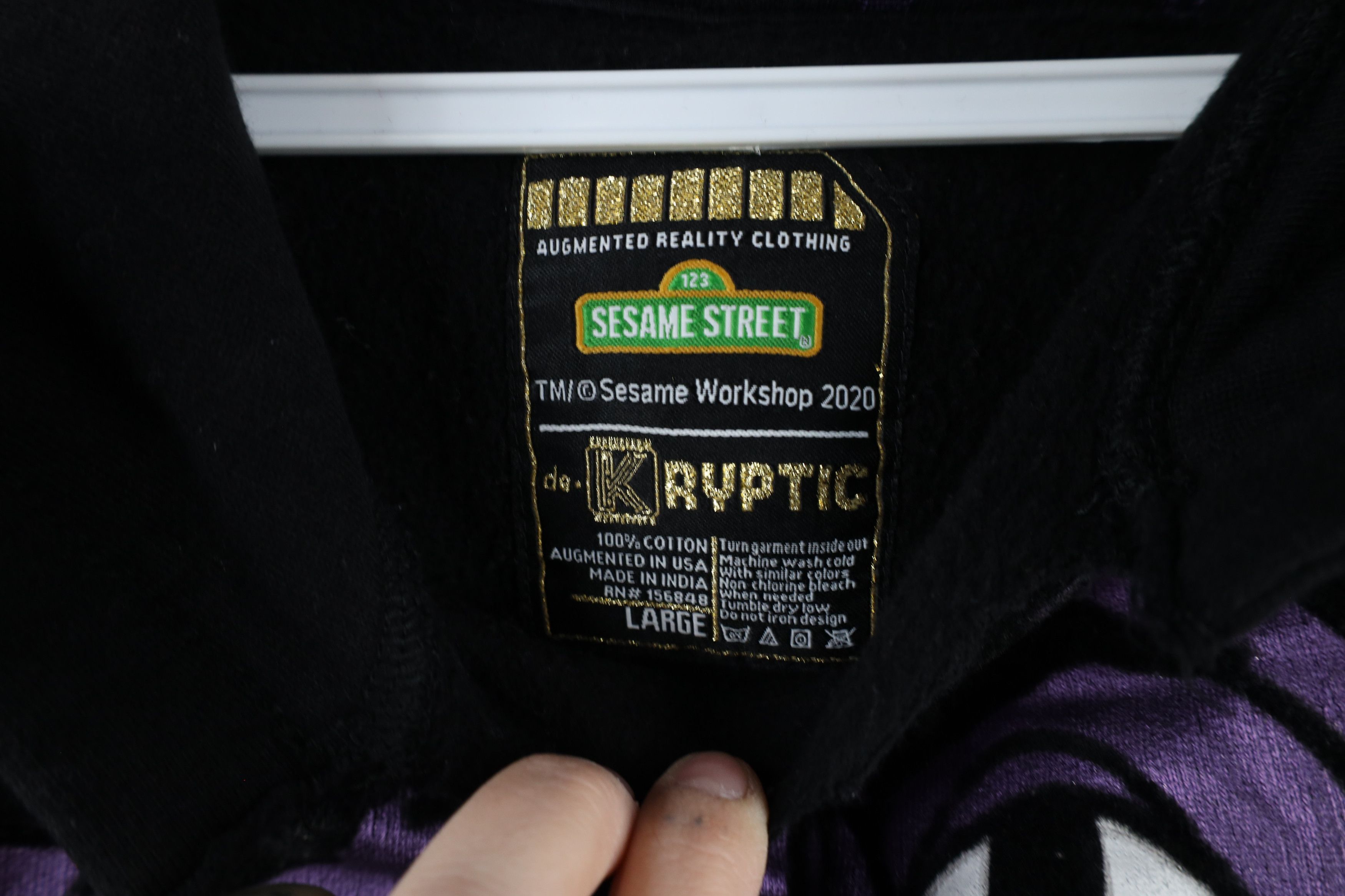 Vintage Vintage Y2K Sesame Street x de Kryptic The Count Hoodie Size L / US 10 / IT 46 - 10 Thumbnail