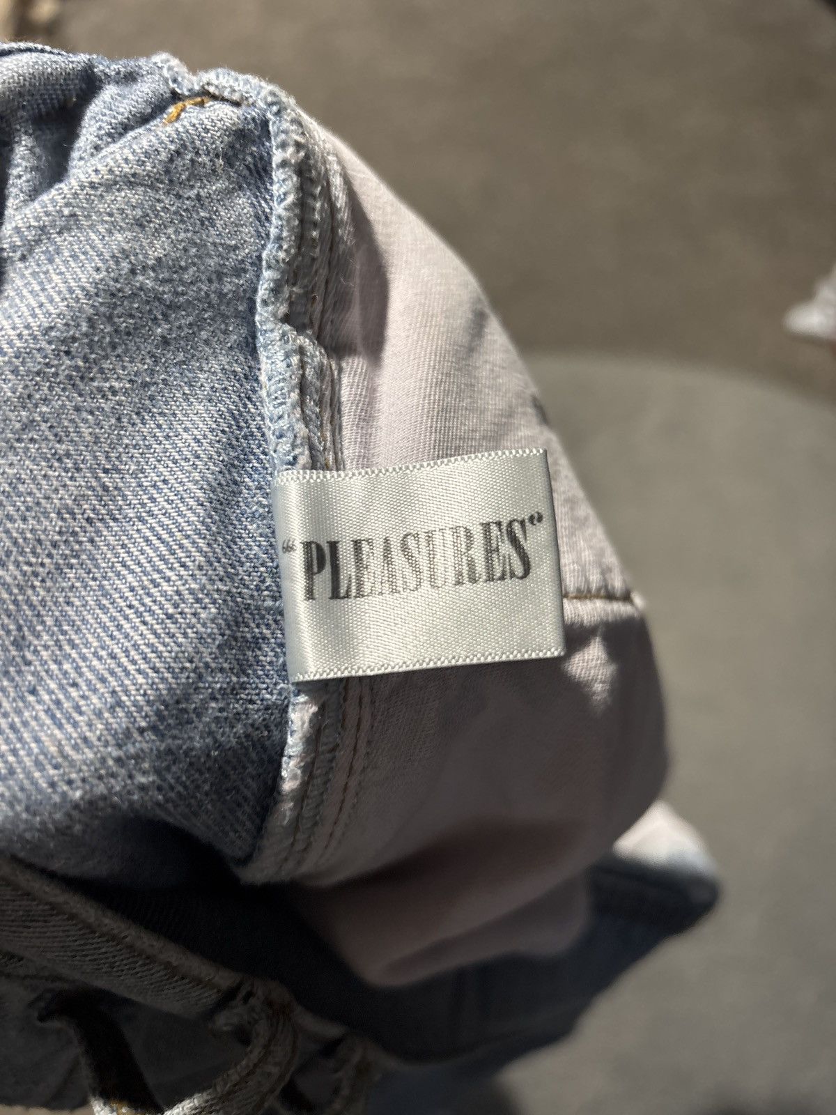 Playboy × Pleasures Pleasures x Playboy denim pants Size US 32 / EU 48 - 7 Thumbnail