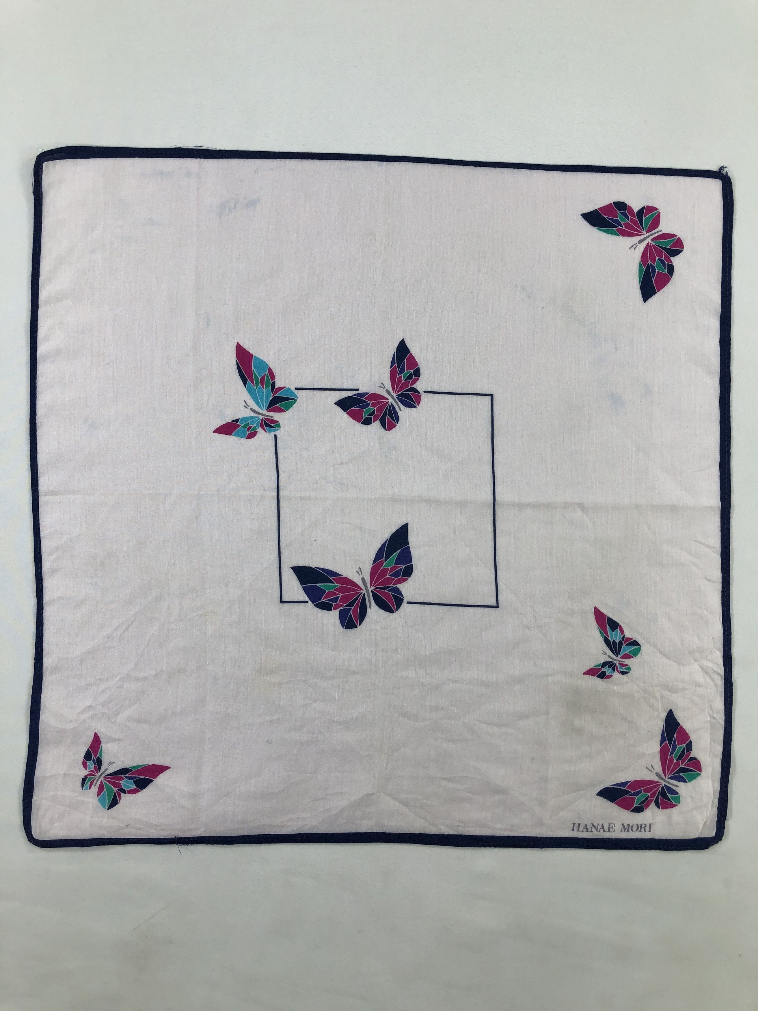 Hanae Mori × Japanese Brand × Vintage Hanae Mori Handkerchief / Bandana / Neckerchief Size ONE SIZE - 1 Thumbnail