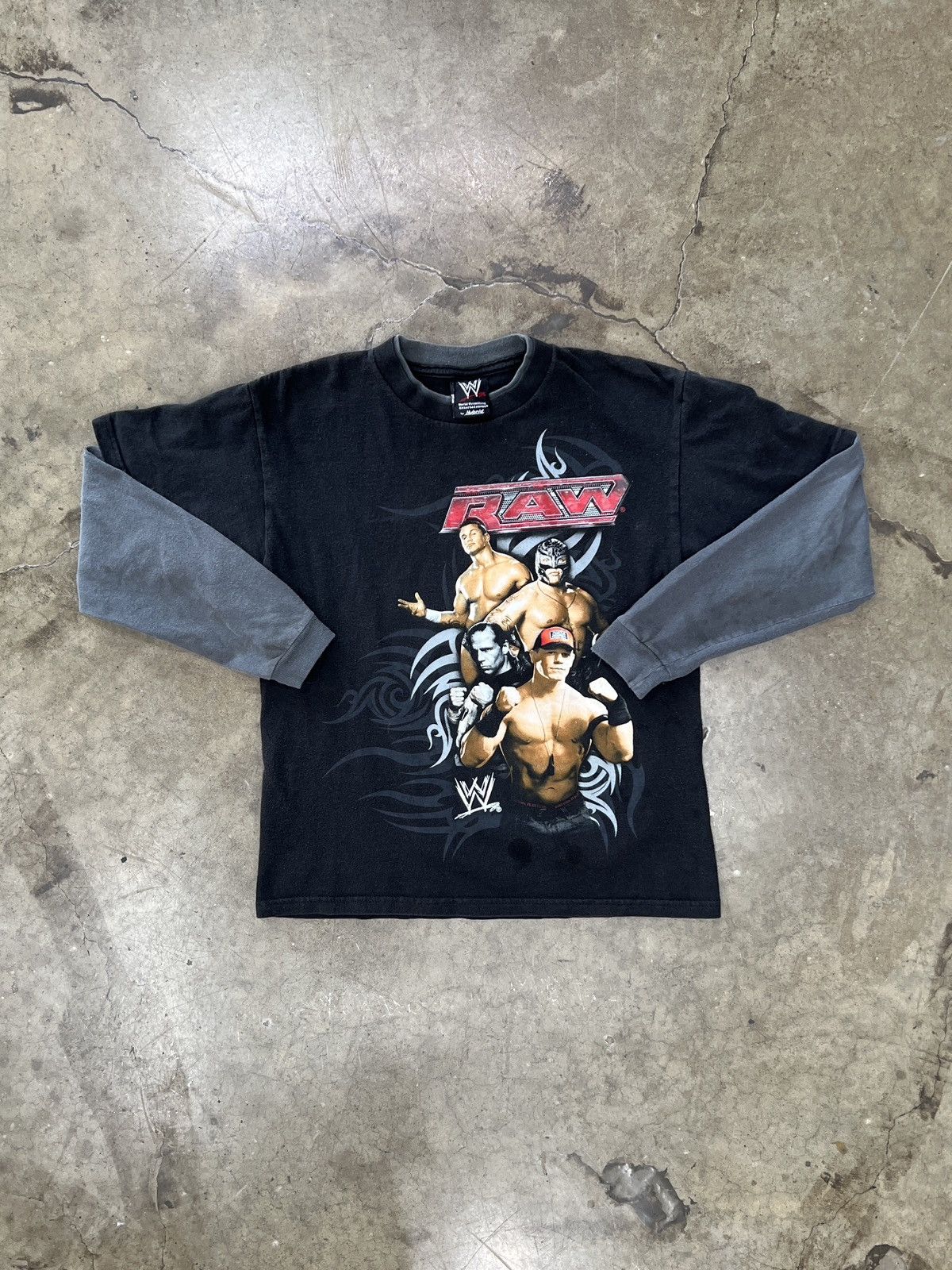 WWE Vintage WWE Raw John Cena Long Sleeve Youth Medium Size US XXS / EU 40 - 2 Thumbnail