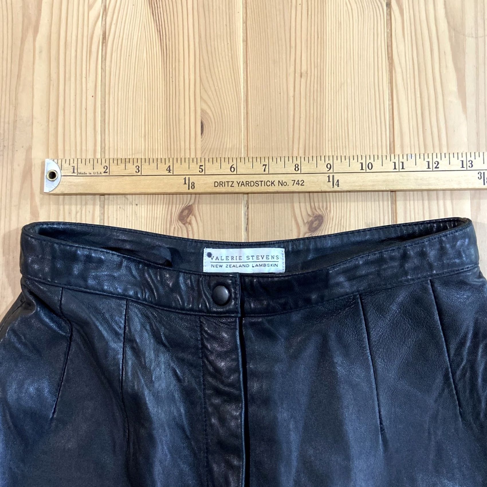 Vintage Valerie Stevens Leather Pants Women’s 8 Black Lined Straight Fit 90s Punk Biker Grunge Formal Workwear Size 30" / US 8 / IT 44 - 3 Thumbnail