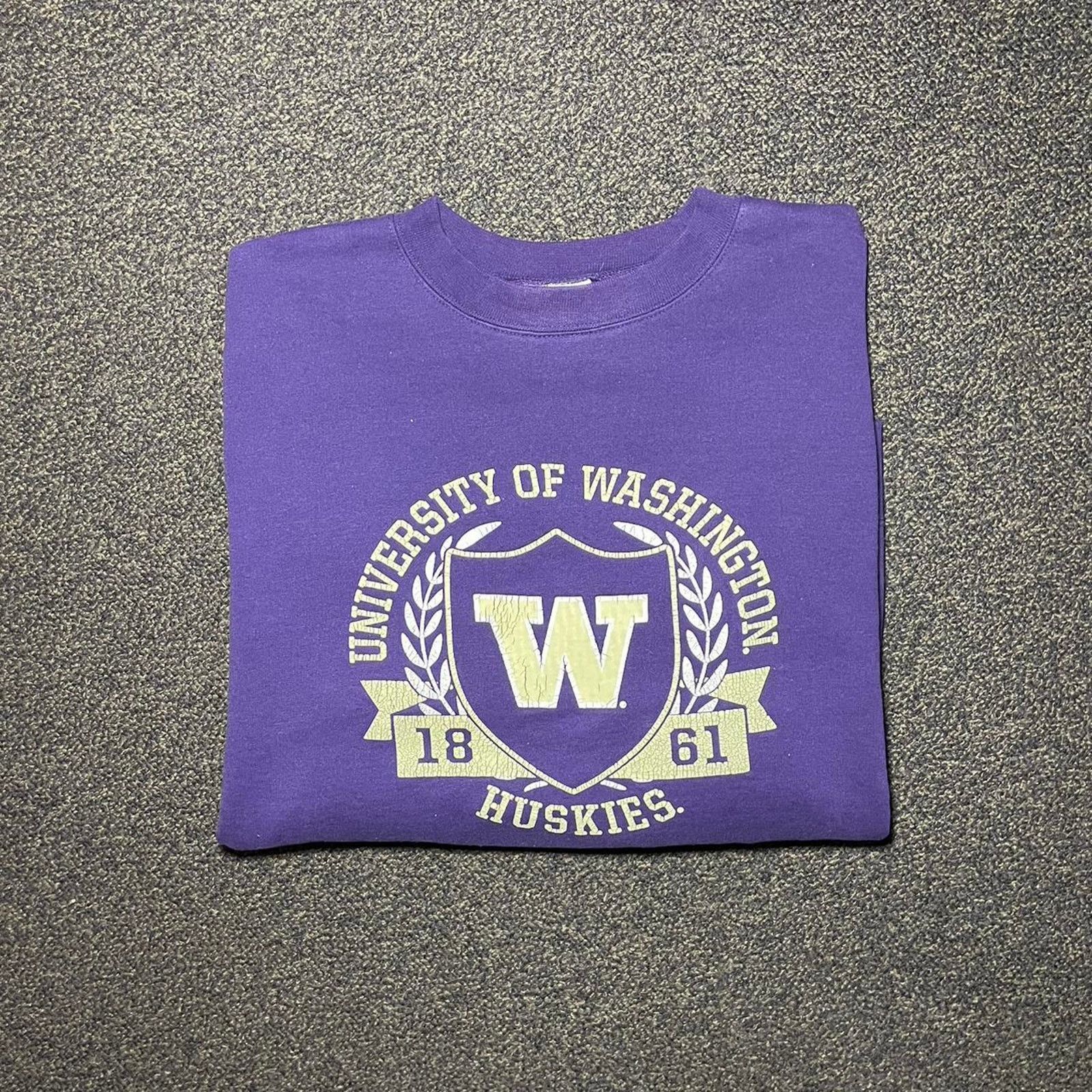 Champion University of washington crewneck no Size US L / EU 52-54 / 3 - 1 Thumbnail