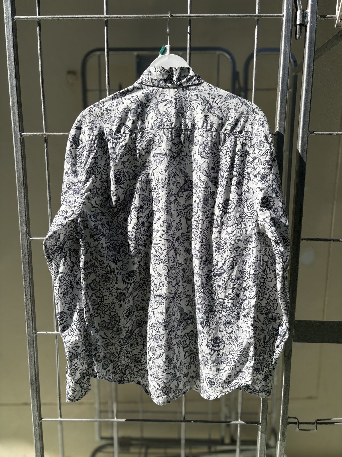 Supreme Supreme printed white shirt Size US S / EU 44-46 / 1 - 10 Thumbnail